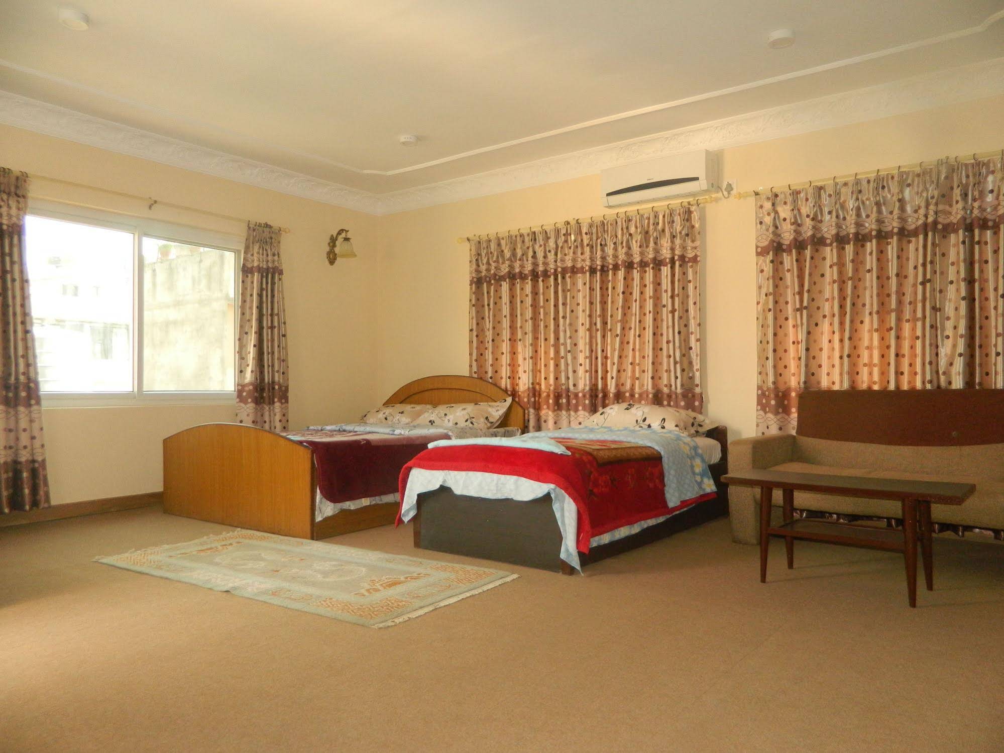 Om Tara Guest House