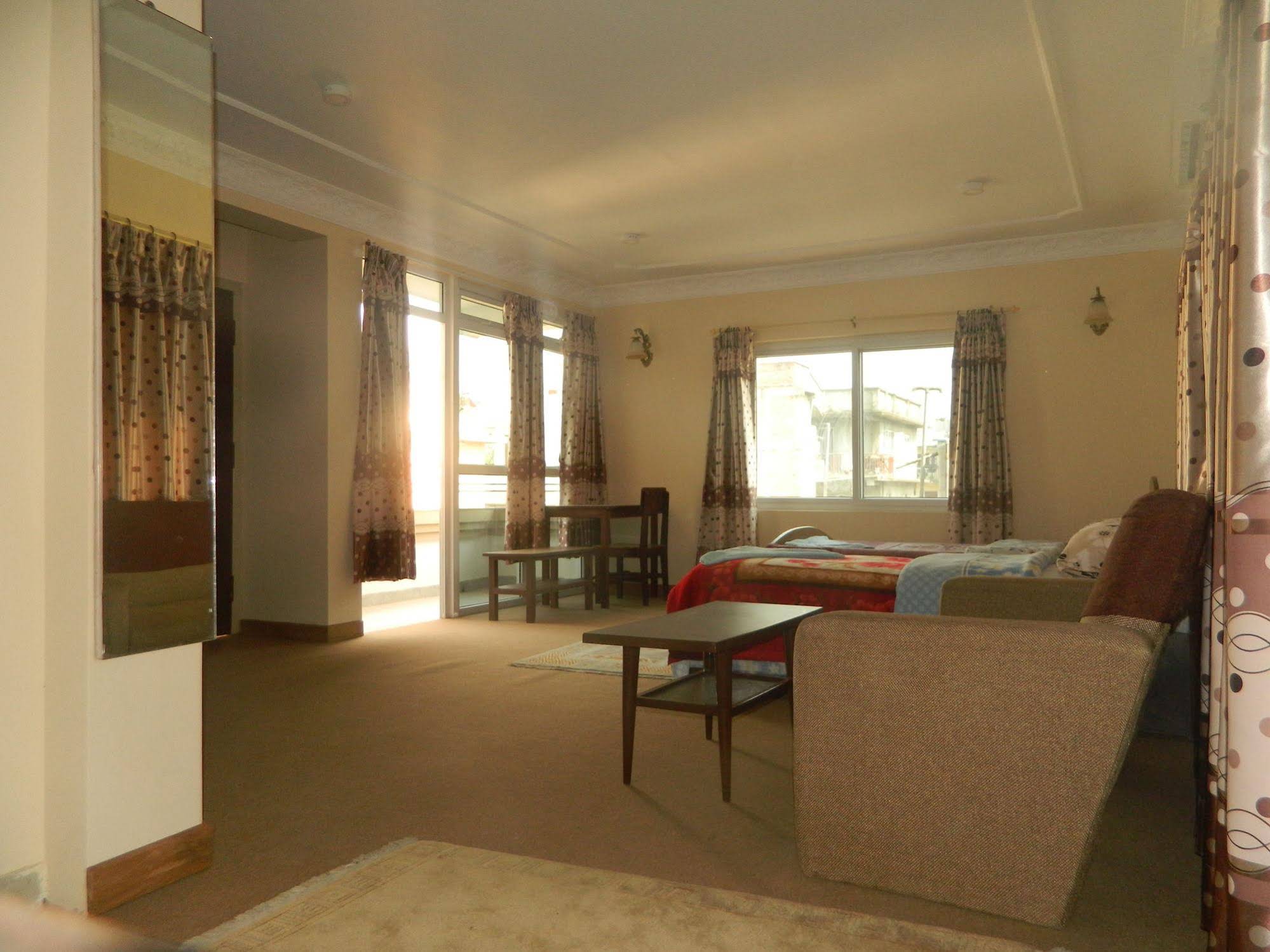 Om Tara Guest House