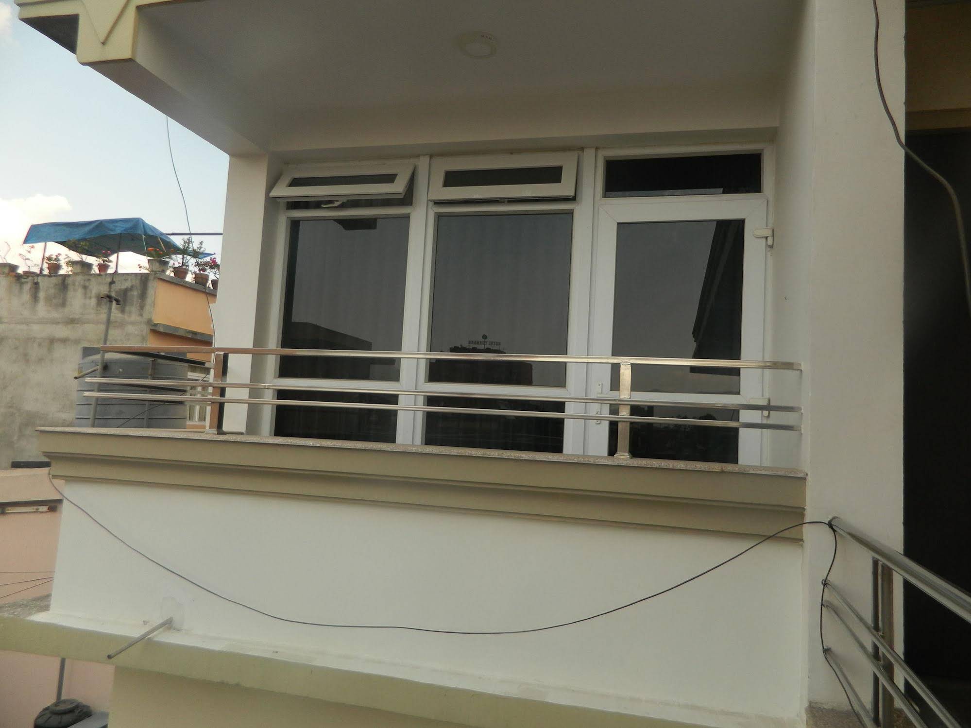 Om Tara Guest House