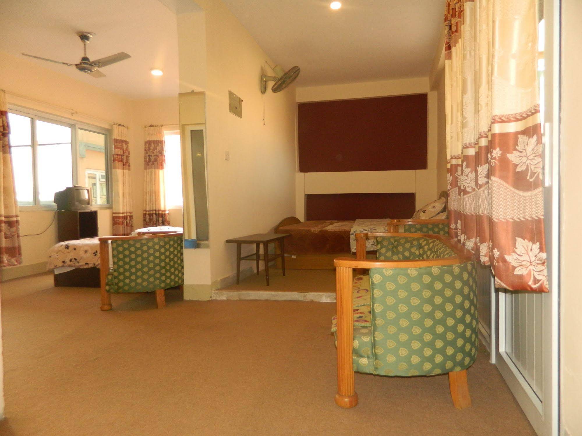 Om Tara Guest House