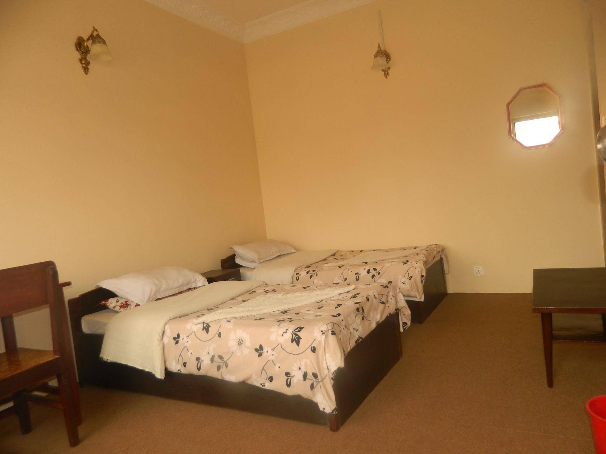 Om Tara Guest House
