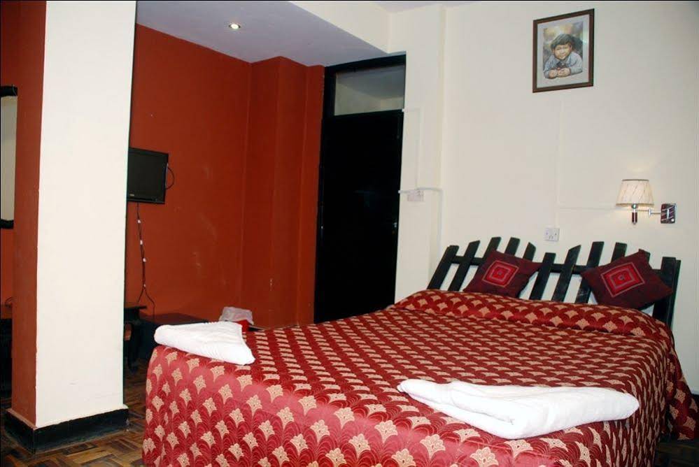 Peak Point Hotel