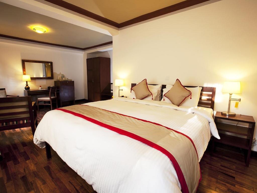 Shambaling Hotel