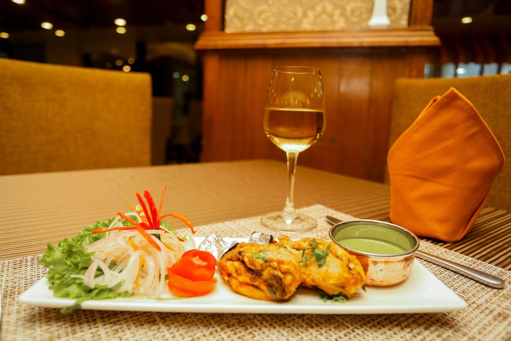 Yatri Suites & Spa