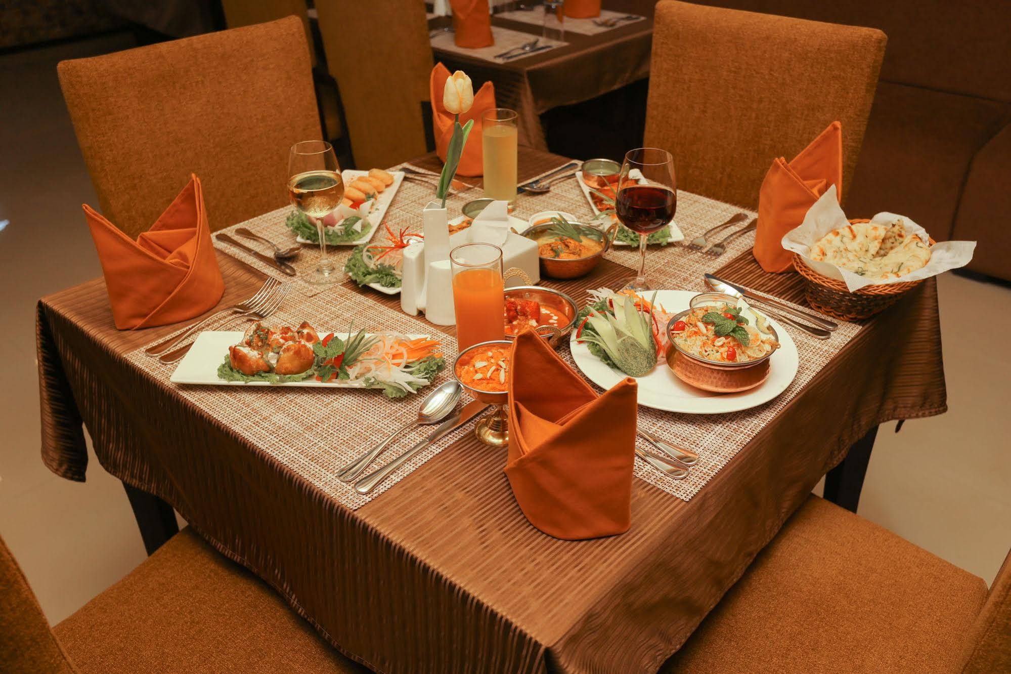 Yatri Suites & Spa