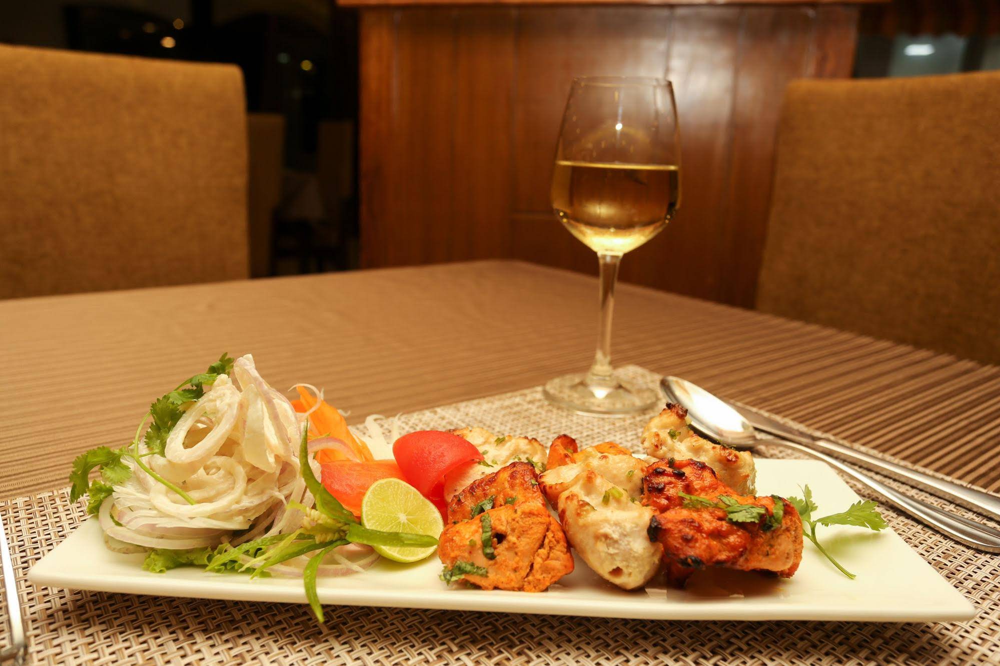 Yatri Suites & Spa