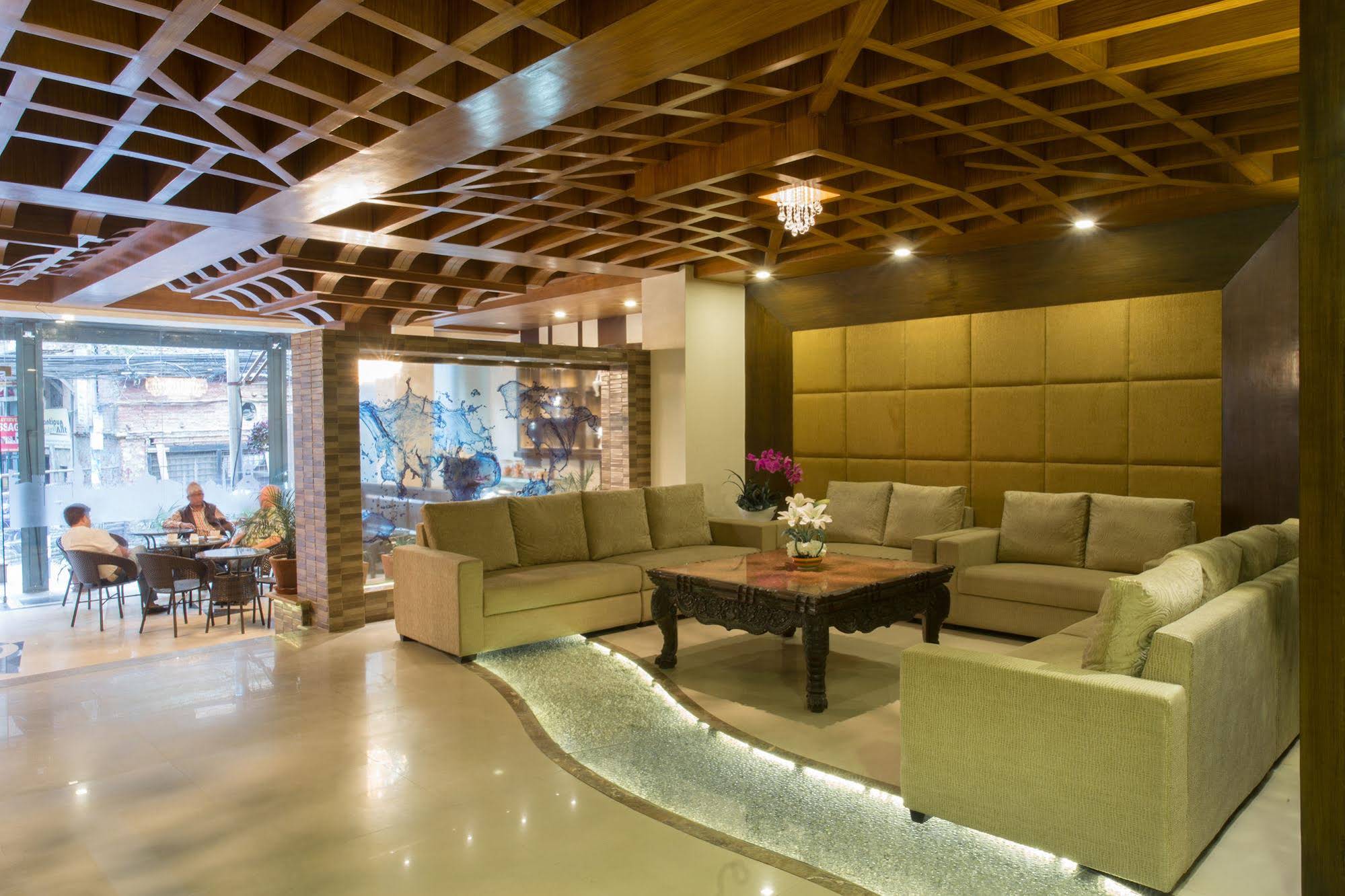 Yatri Suites & Spa