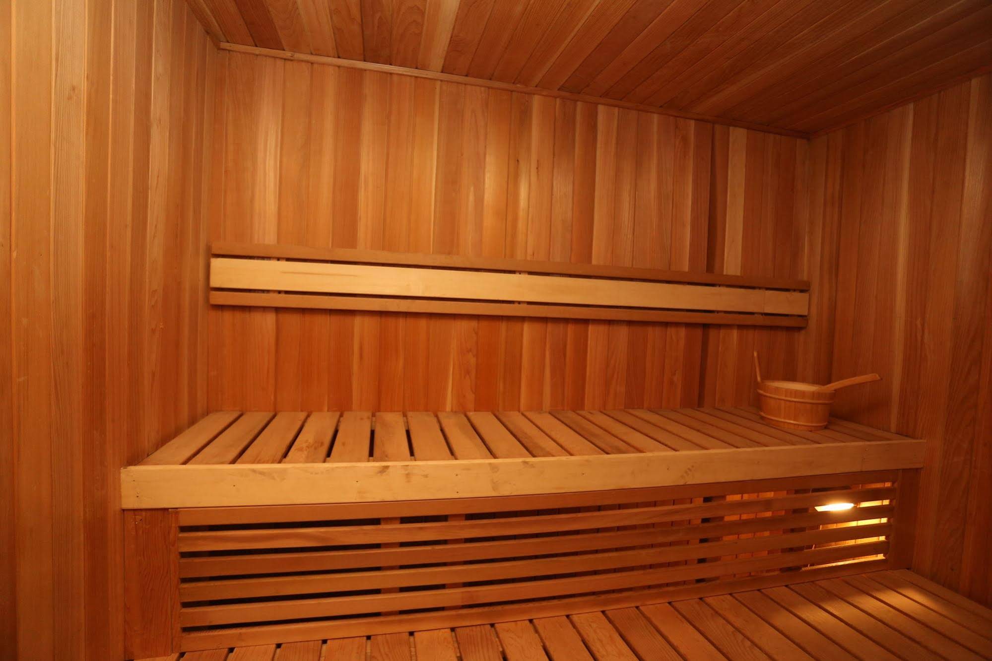 Yatri Suites & Spa