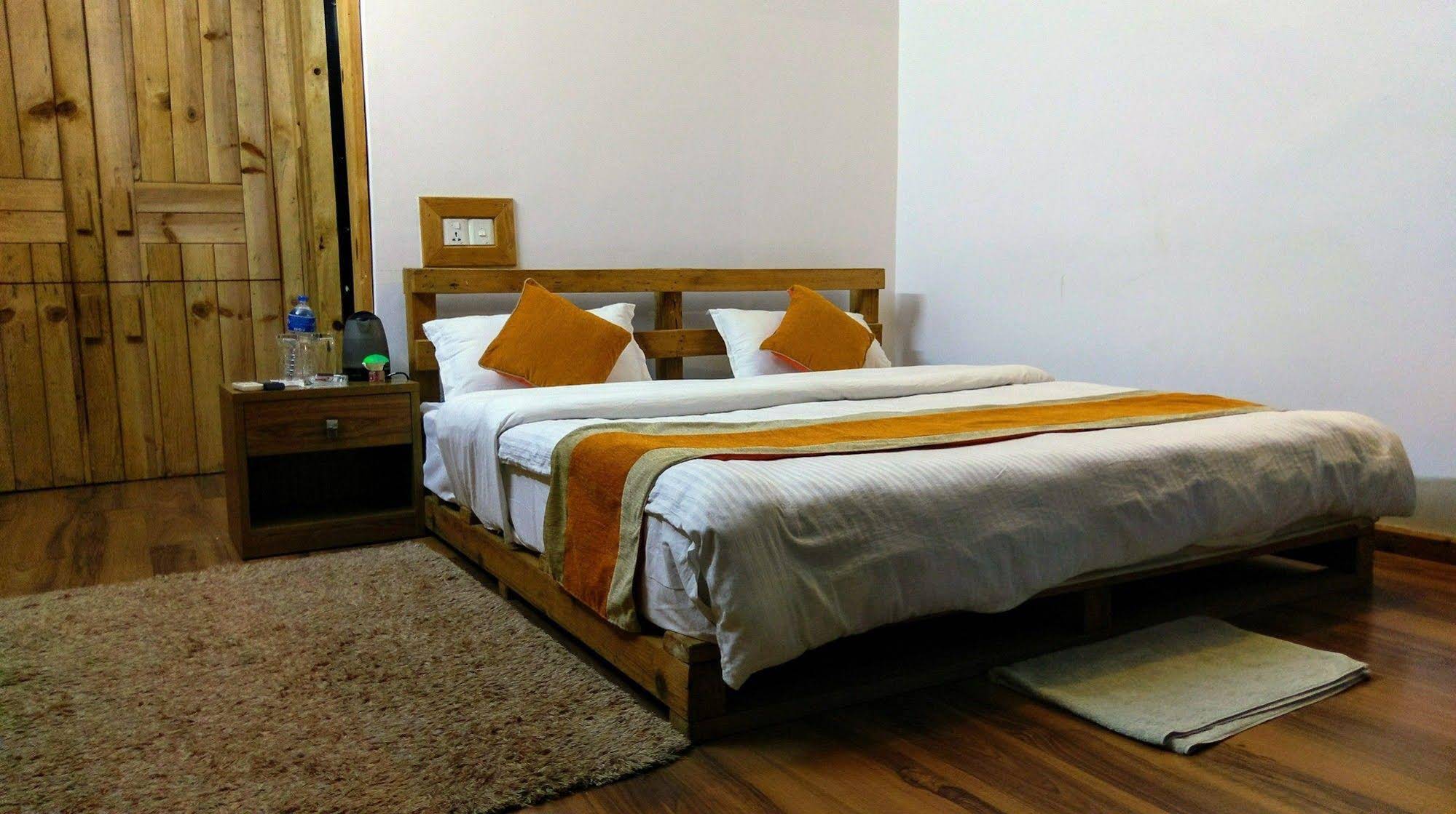 Gantavya Resort