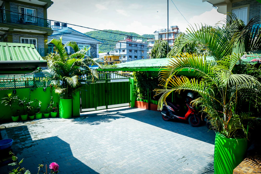 Green Home Apartment