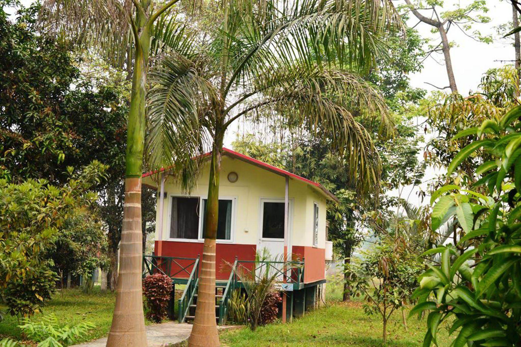 Chitwan Paradise Hotel