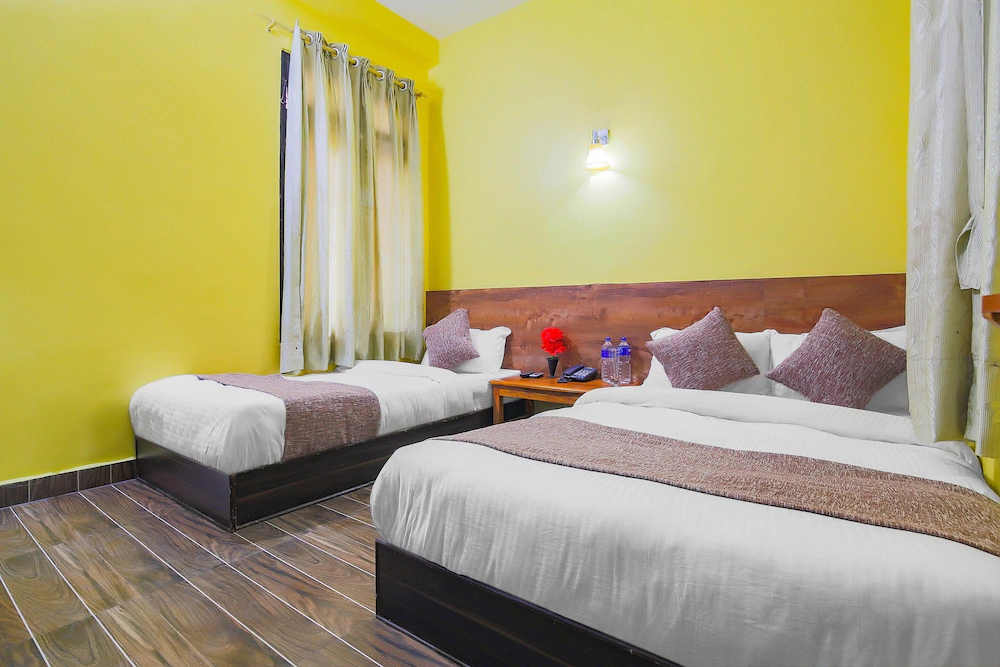 Hotel Sauraha Durbar by OYO Rooms