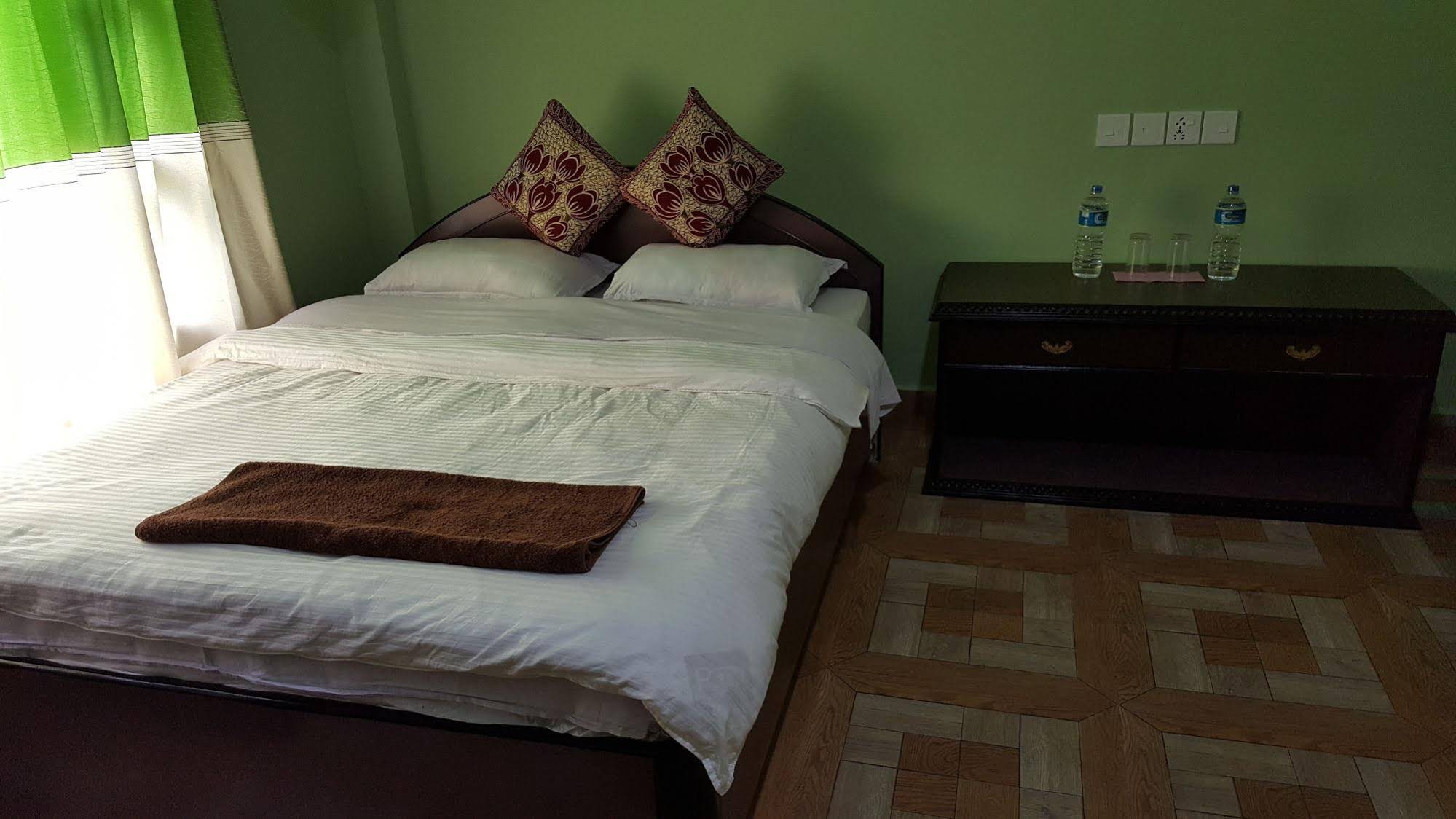Sauraha Resort