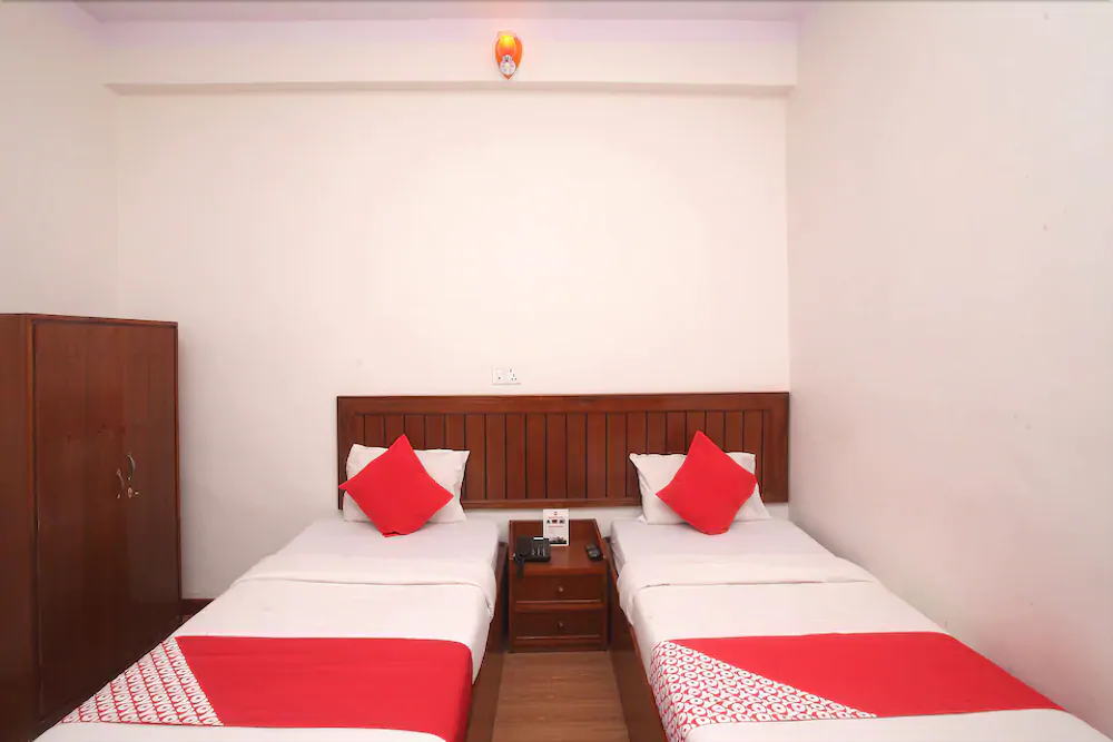 Hotel Gauri Shankar by OYO Rooms
