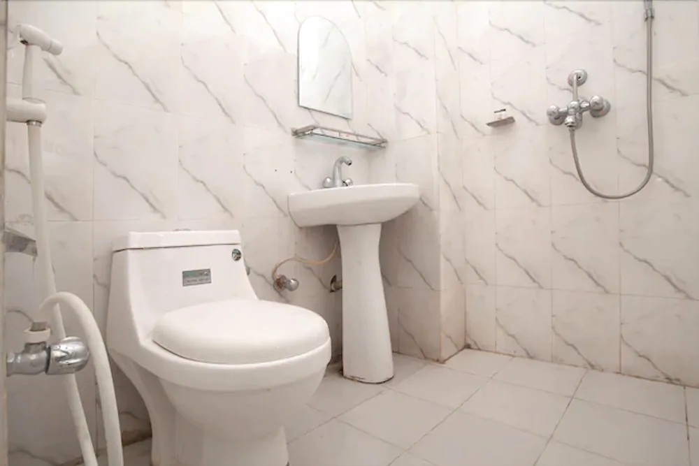 Hotel Gauri Shankar by OYO Rooms
