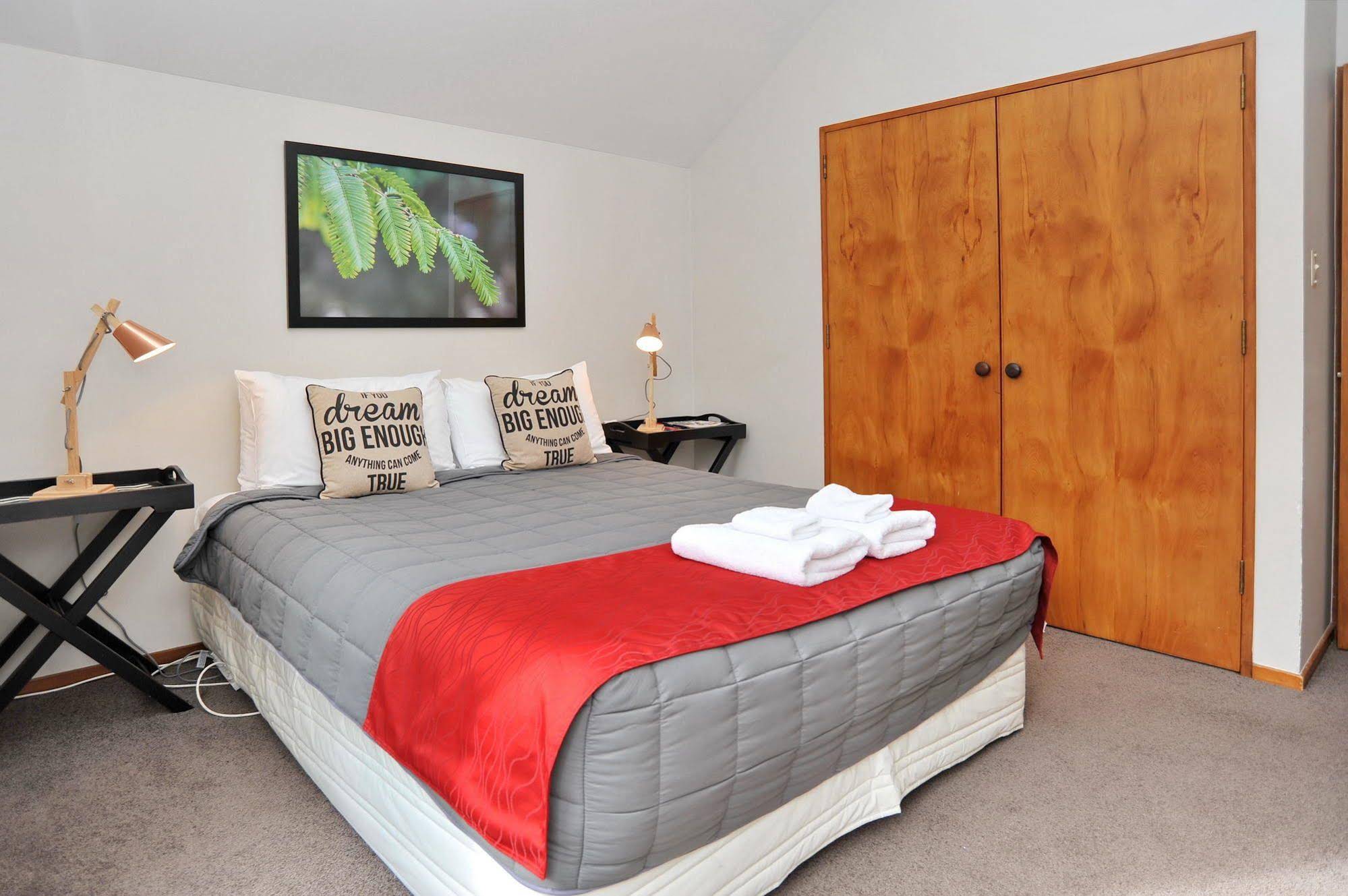 Gordon Villa 2 - Merivale