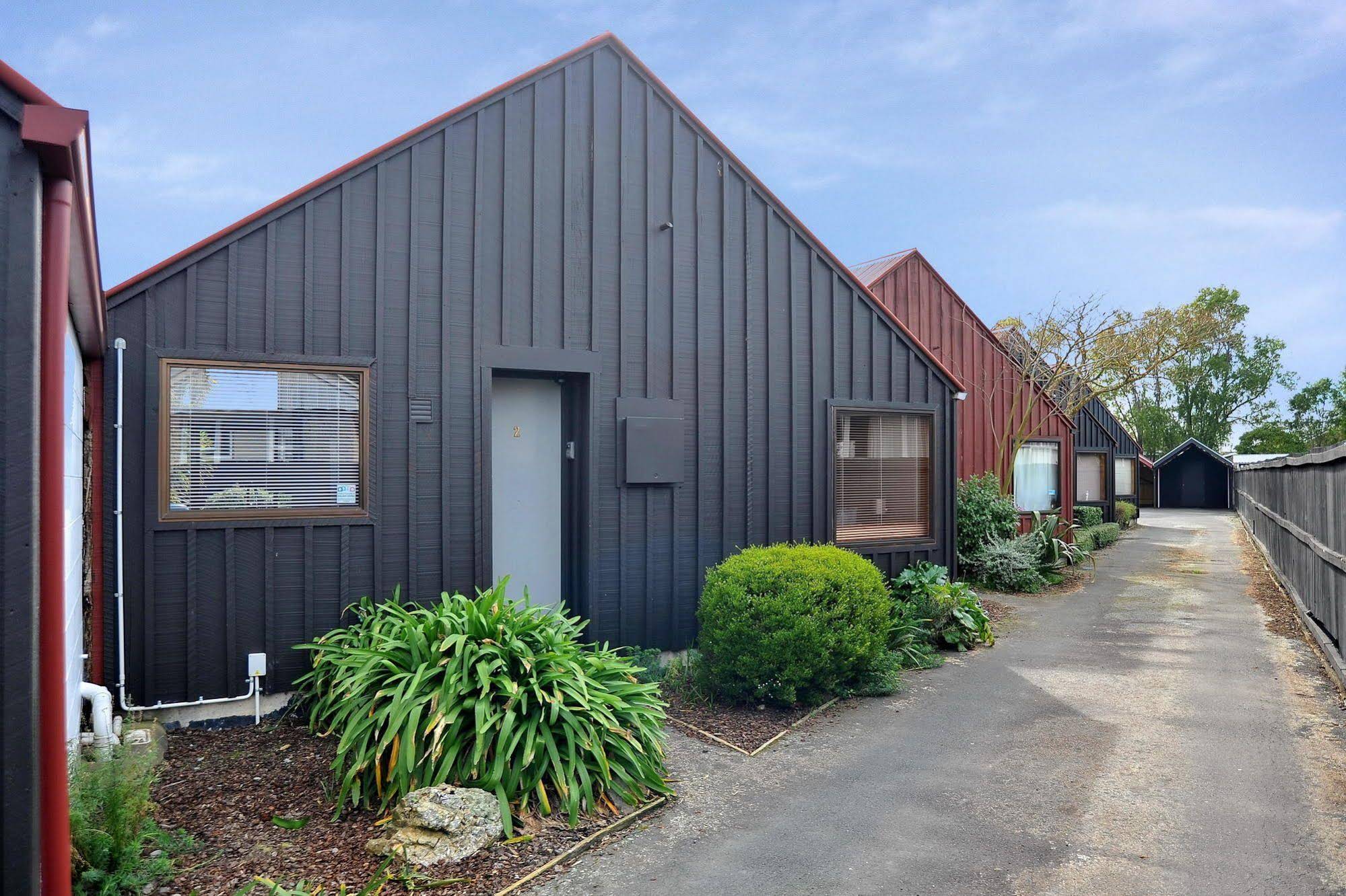 Gordon Villa 2 - Merivale
