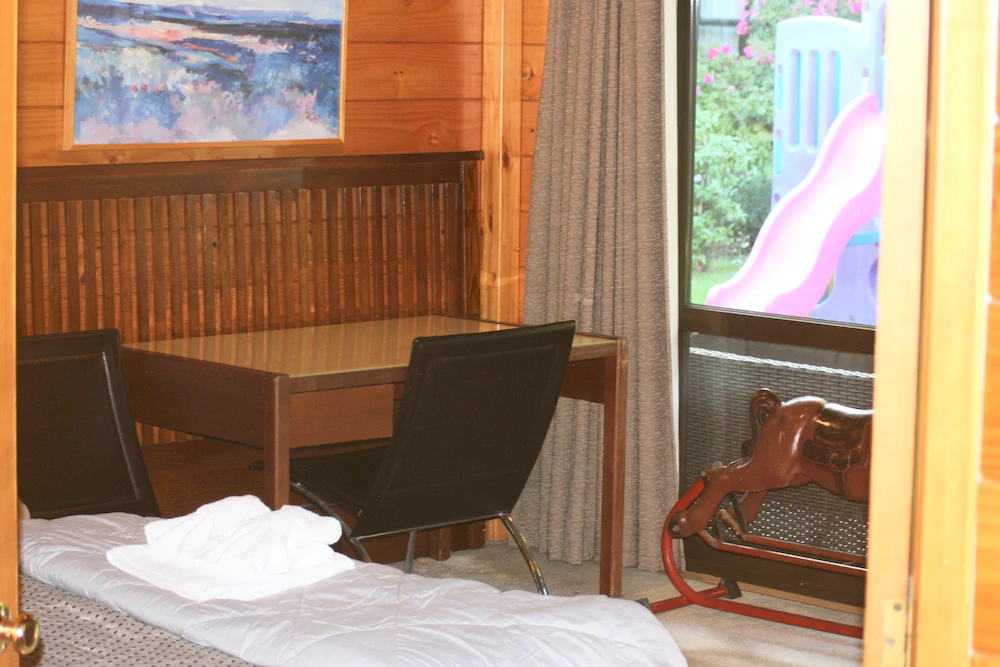 Walnut Grove Lodge