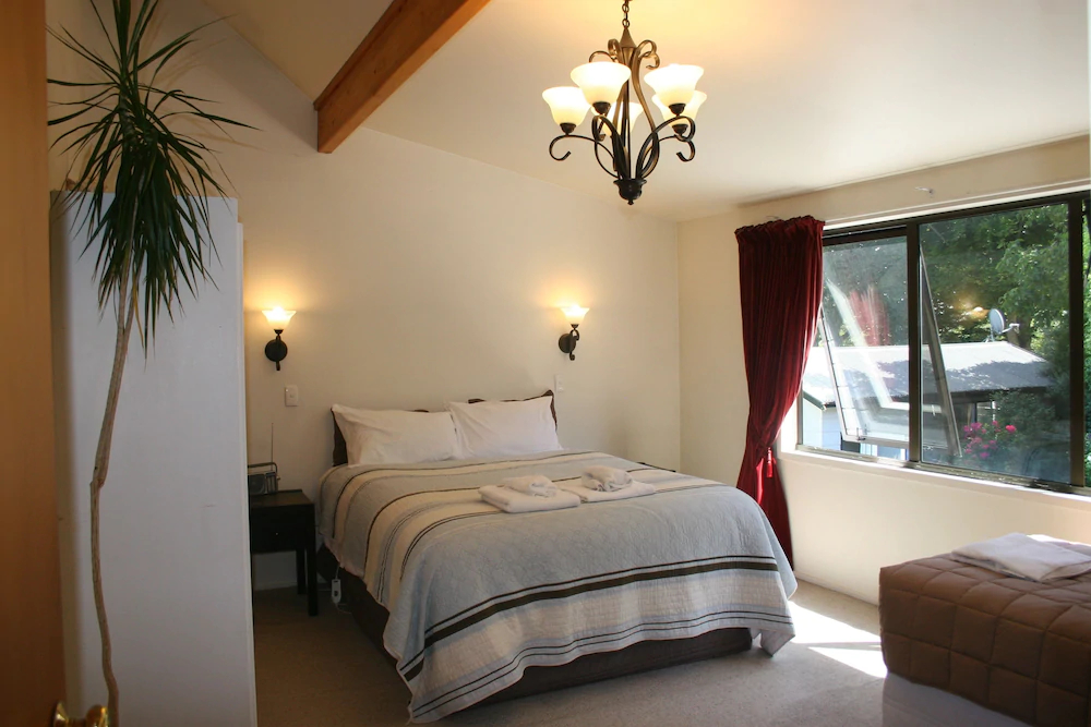 Walnut Grove Lodge