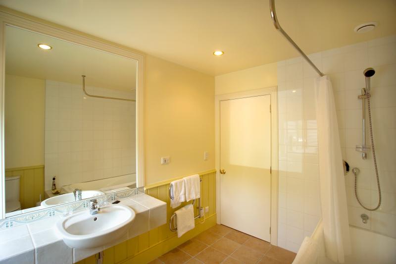 Manata Lodge Luxury Serviced Apartments