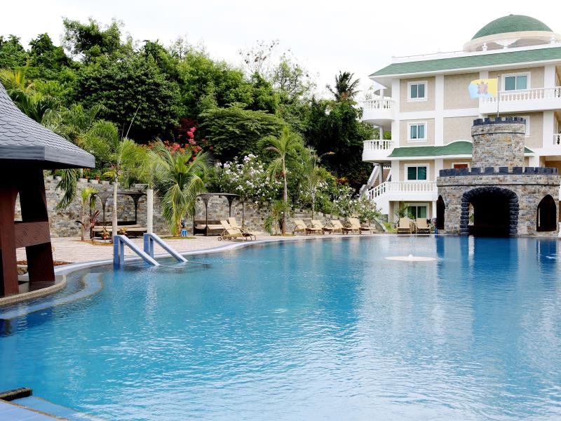 Lingganay Boracay Hotel Resort