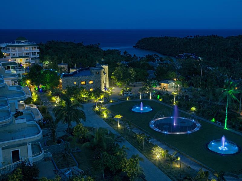 Lingganay Boracay Hotel Resort