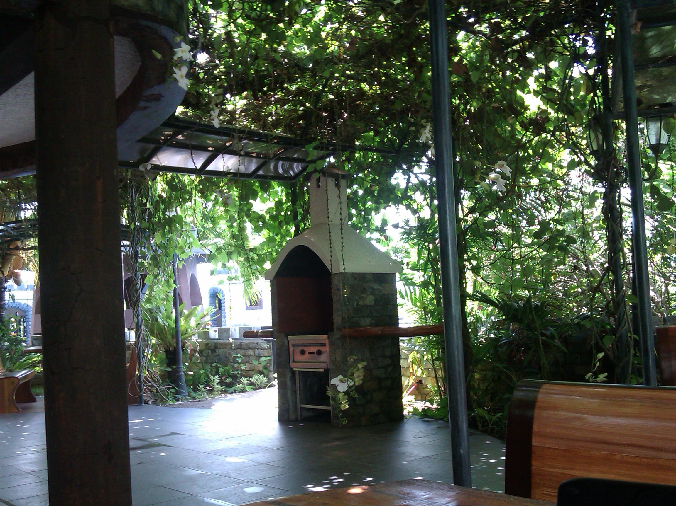 Lingganay Boracay Hotel Resort