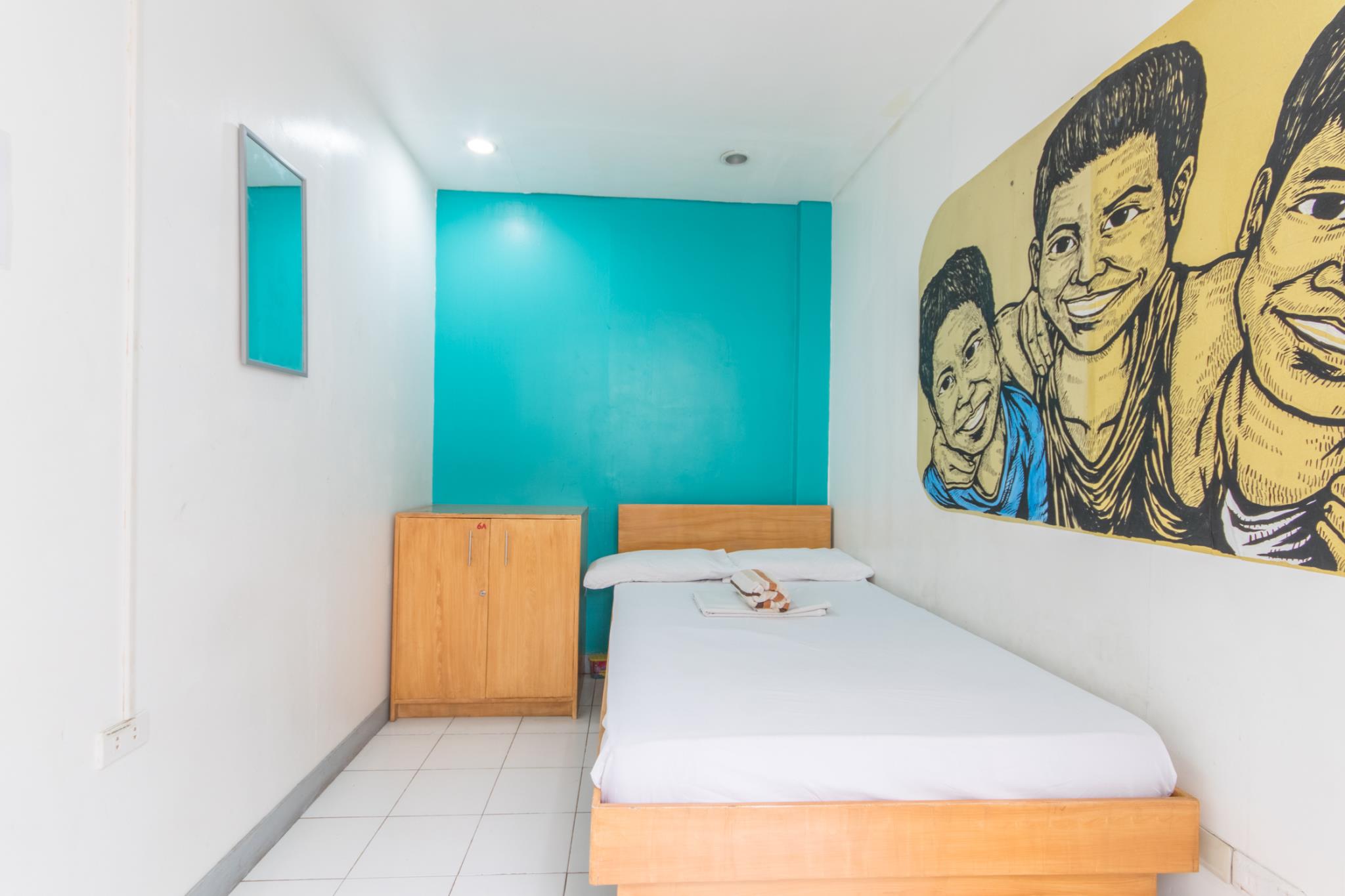Lokal Hostel