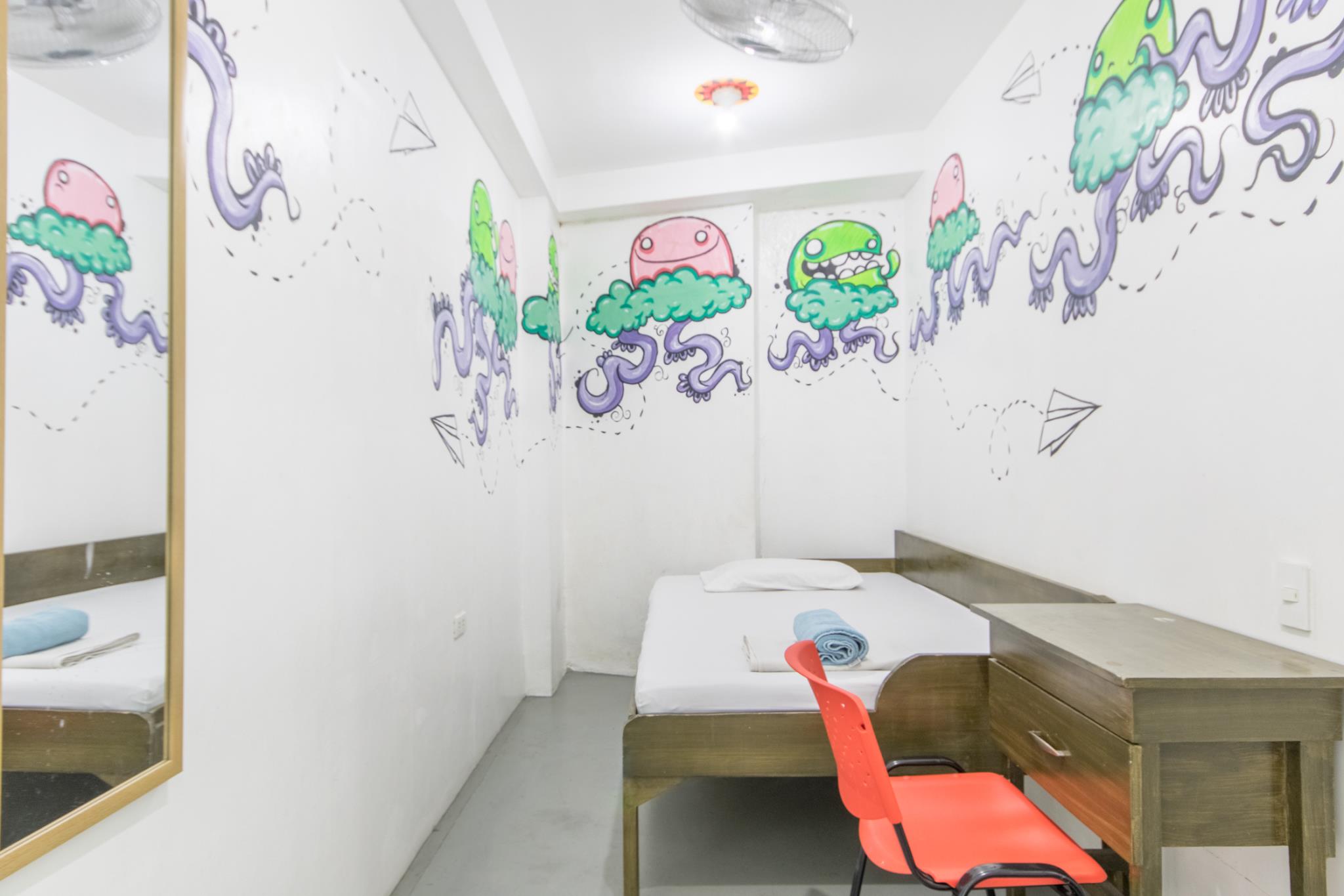 Lokal Hostel