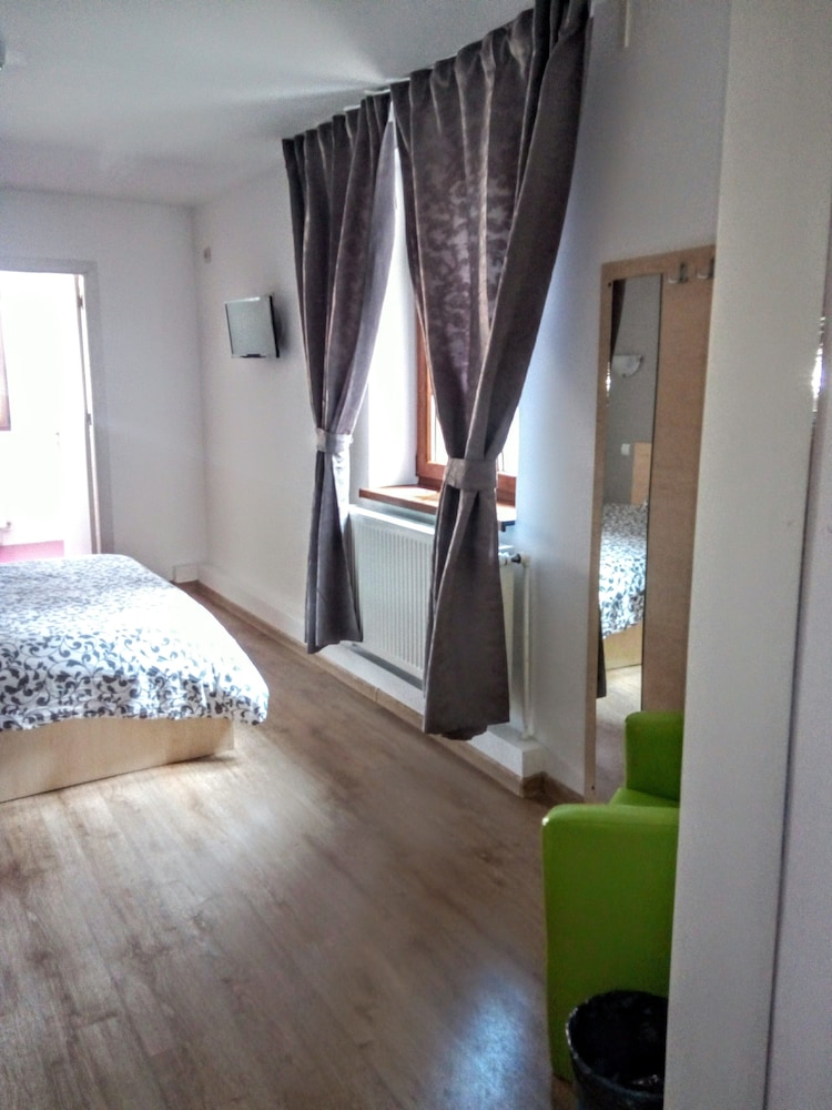 Central Guesthouse Bucharest