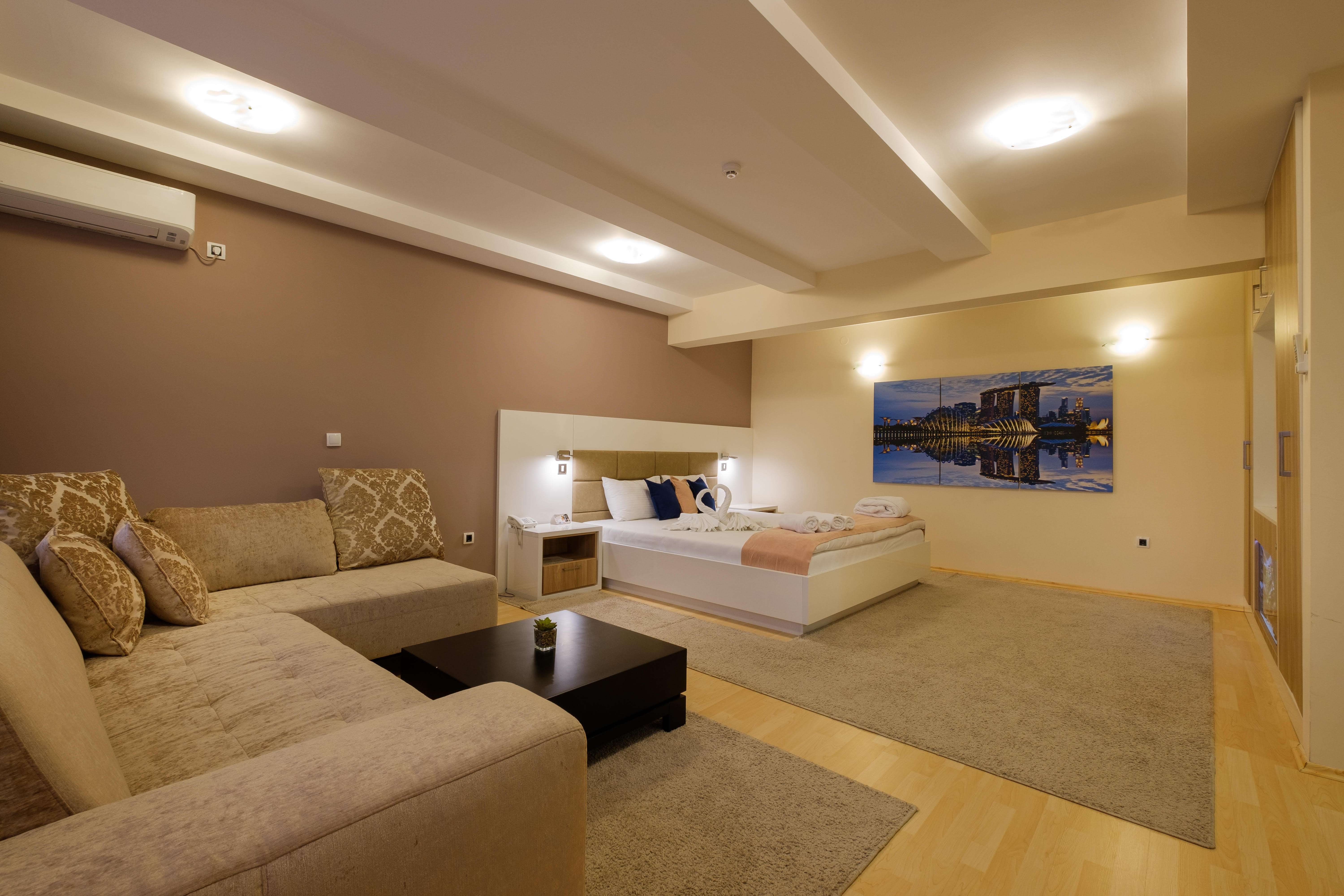 Airport Hotel