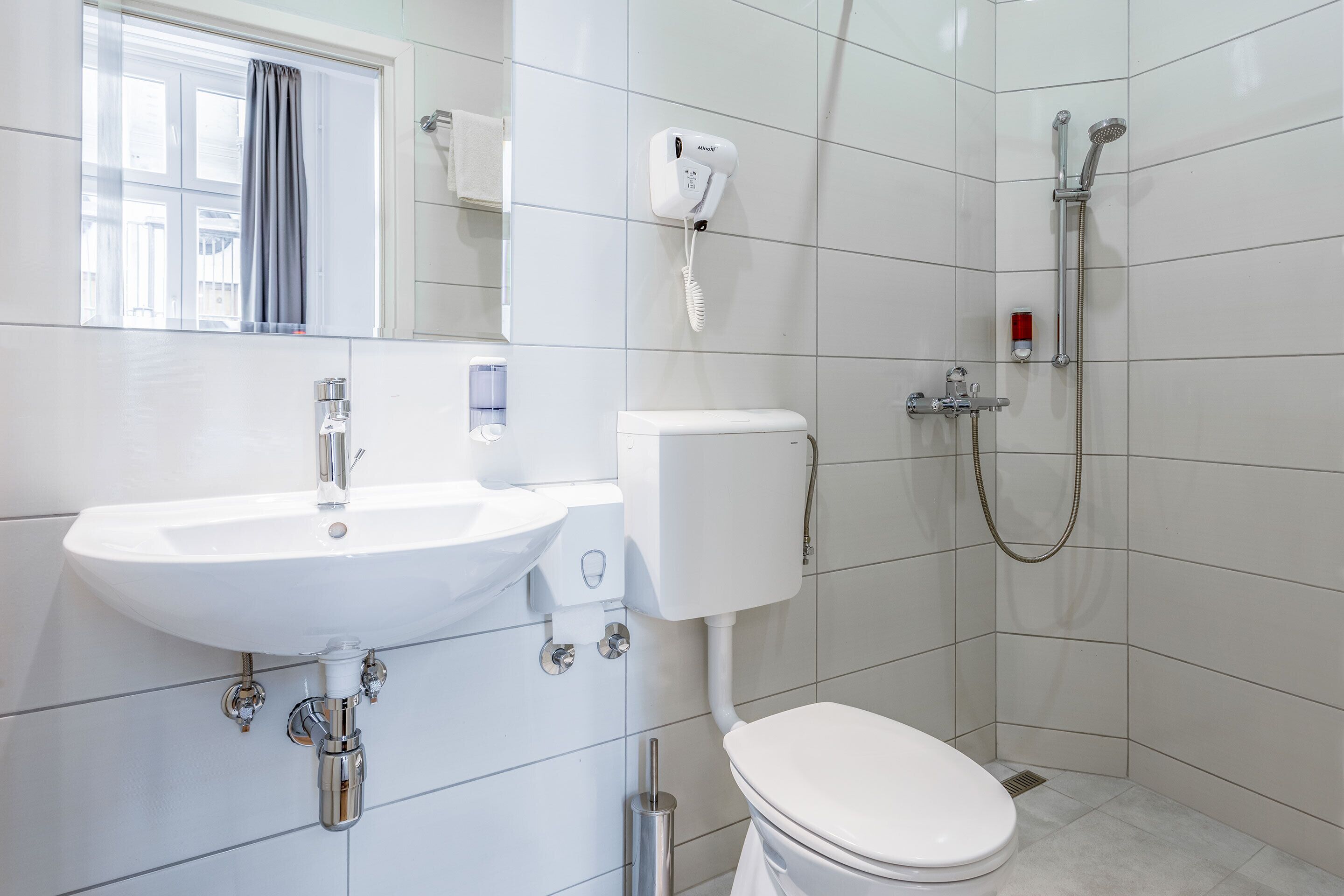 Booking En Suite