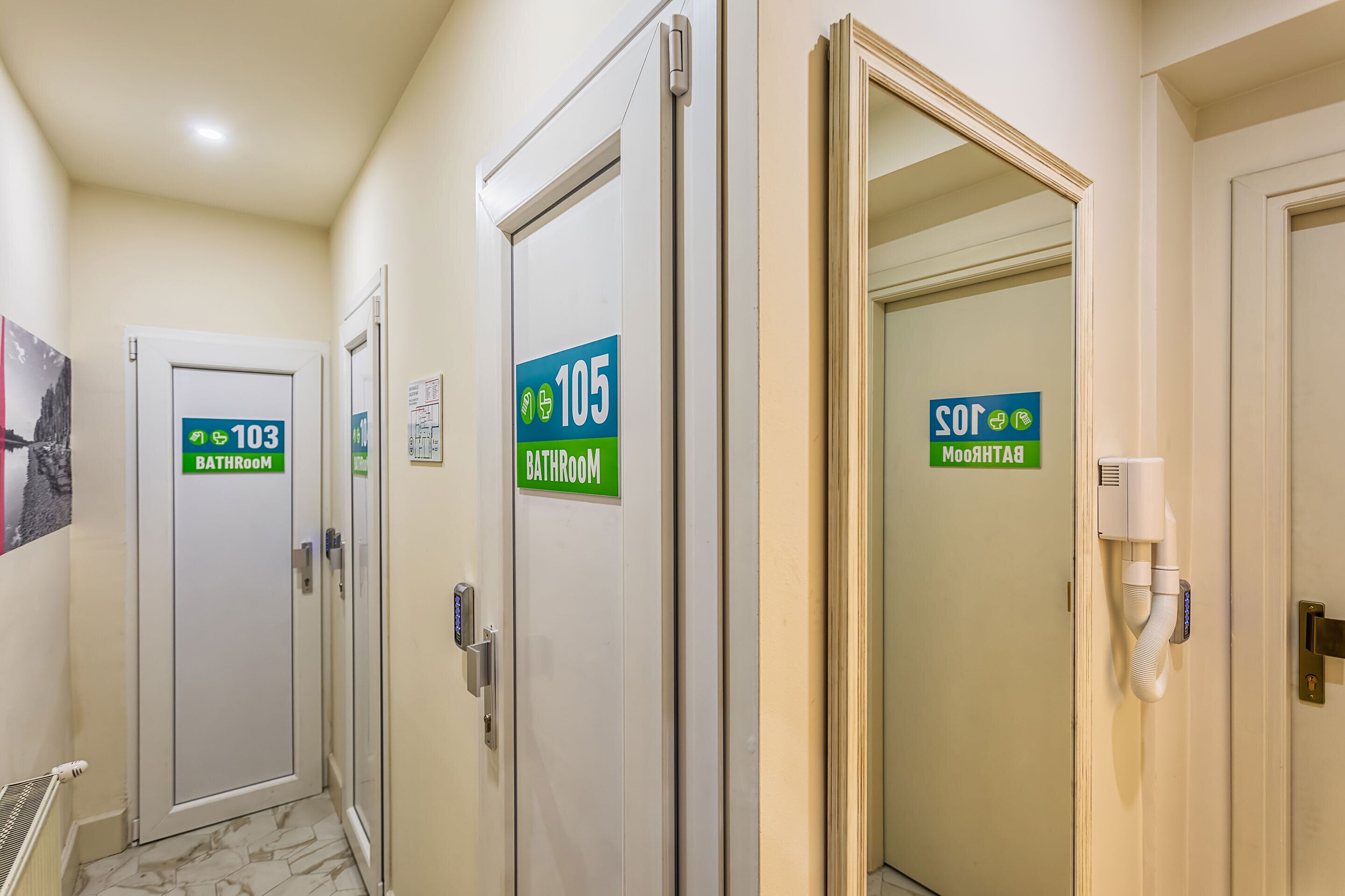 Booking En Suite