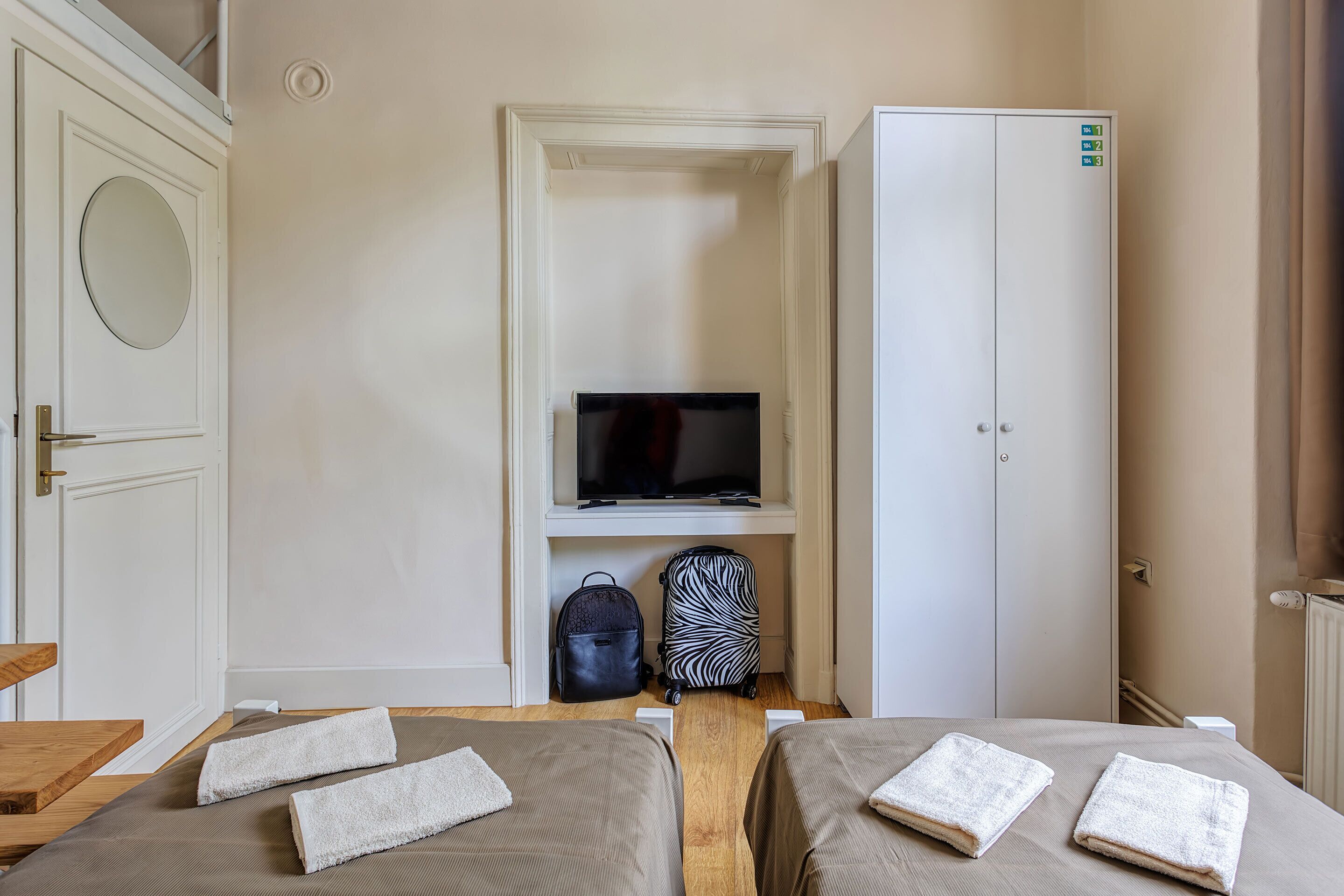 Booking En Suite