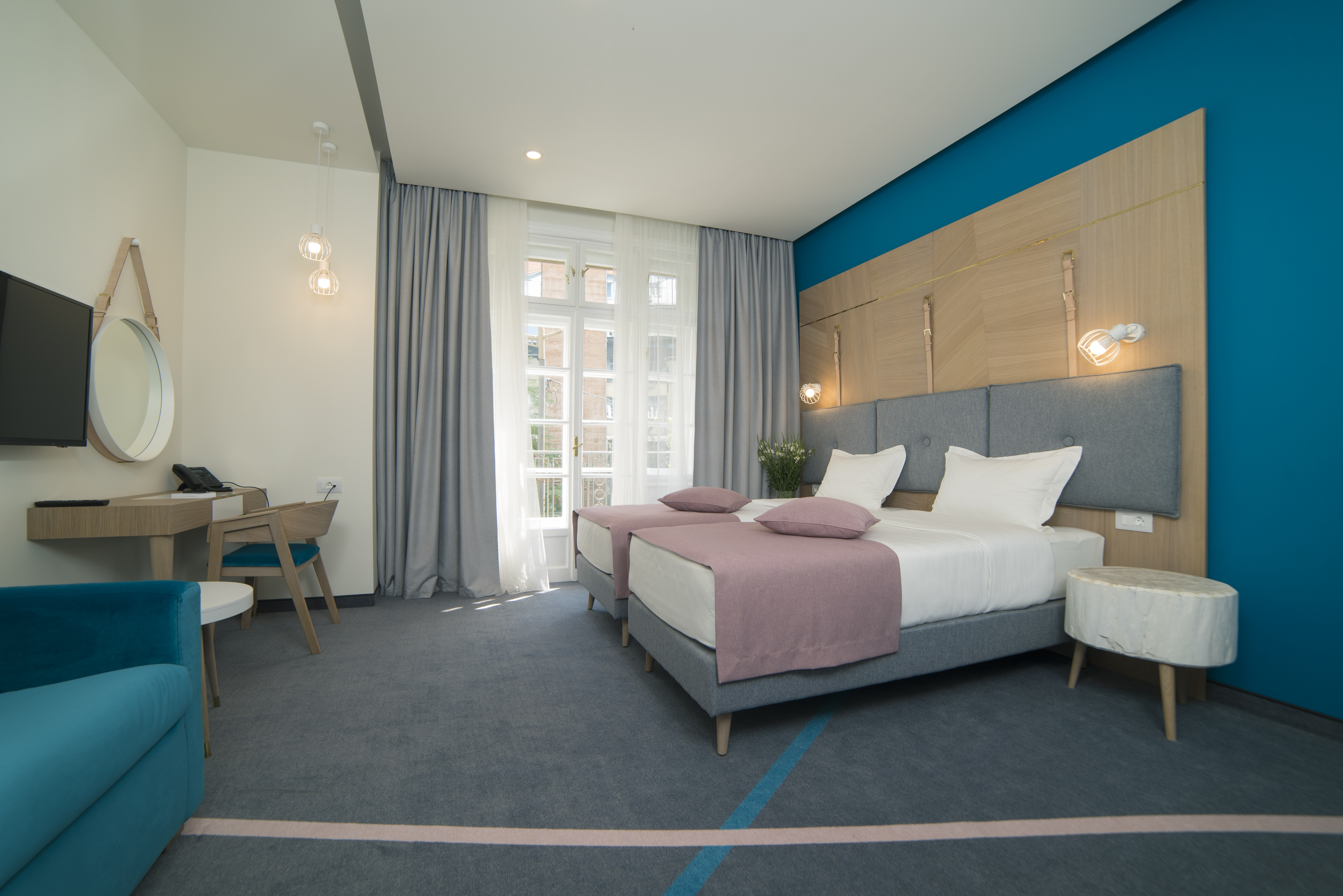 City Nest Modern & Cozy Suites