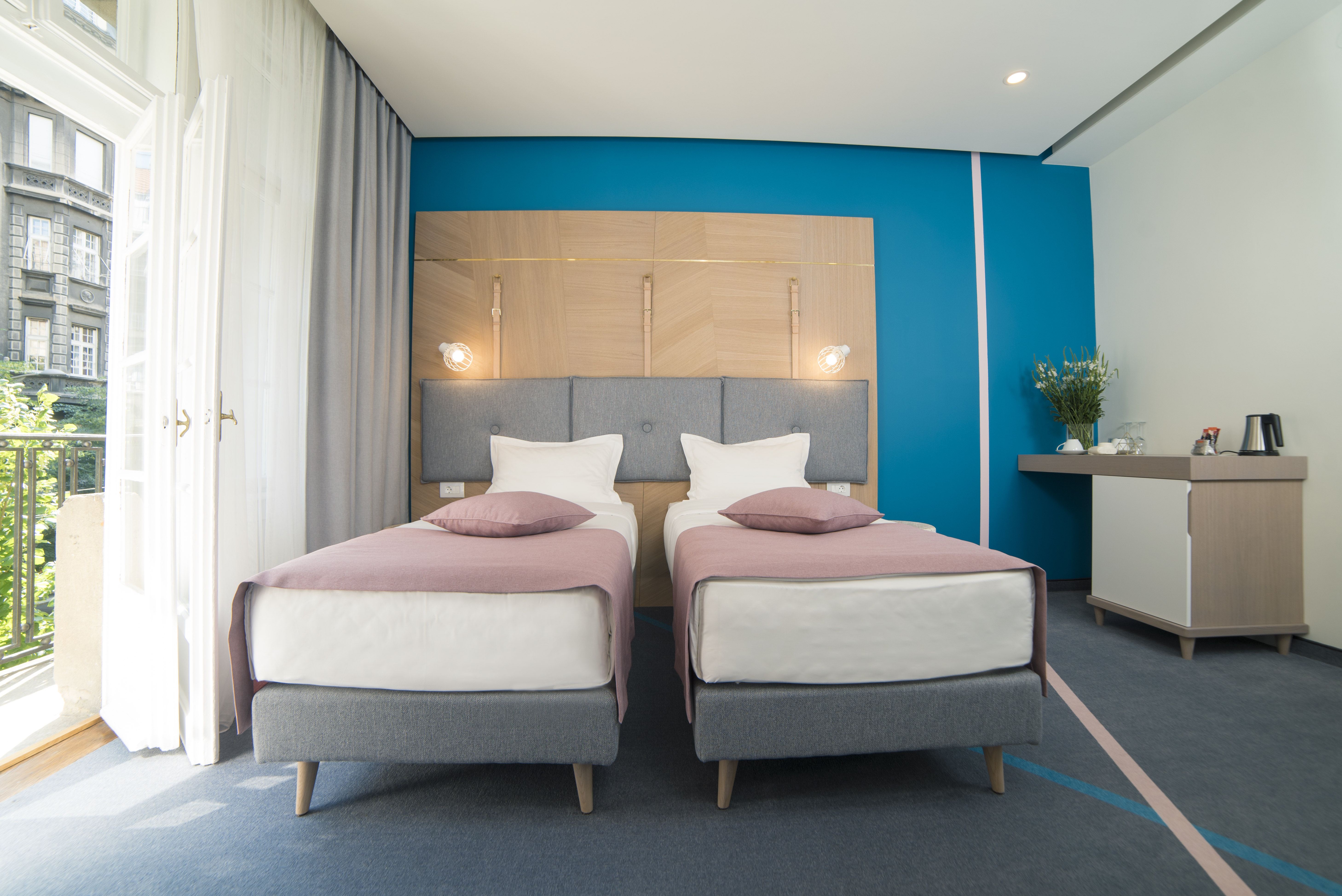 City Nest Modern & Cozy Suites