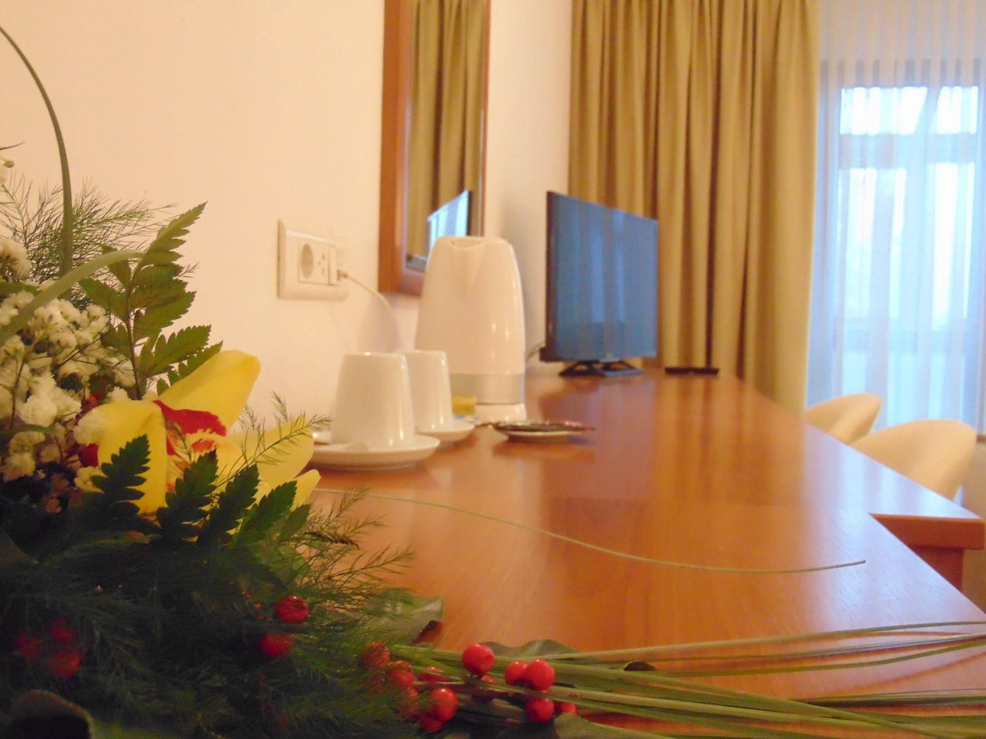 Hotel M