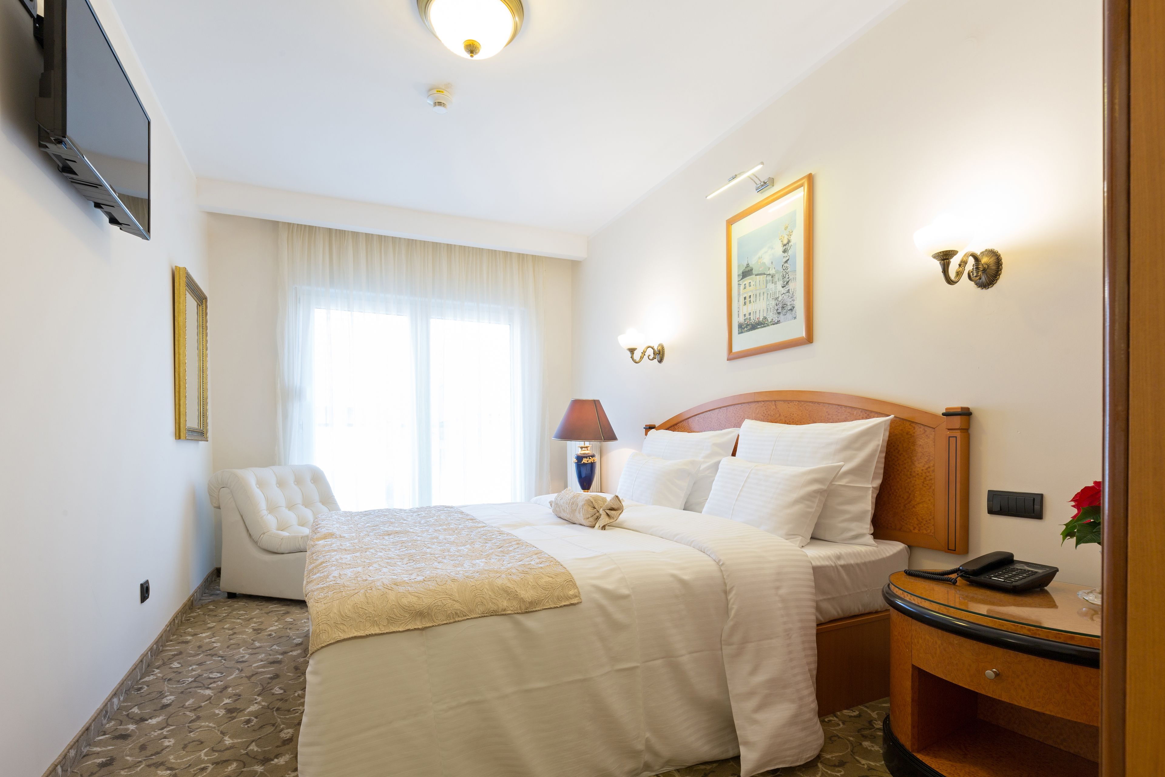 Sterling Hotel