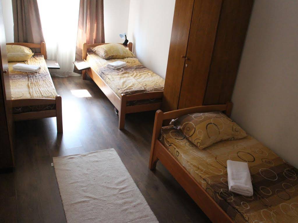Hostel S