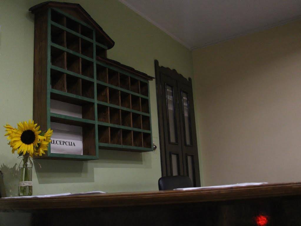 Hostel S