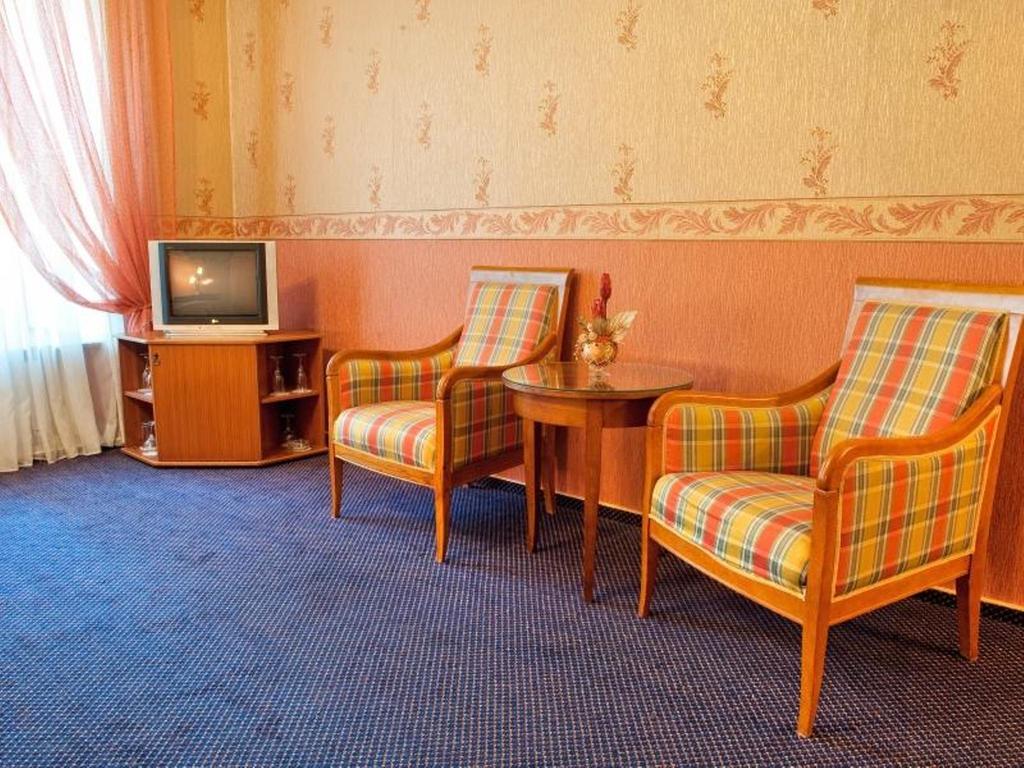 Postoyaly Dvor Rus
