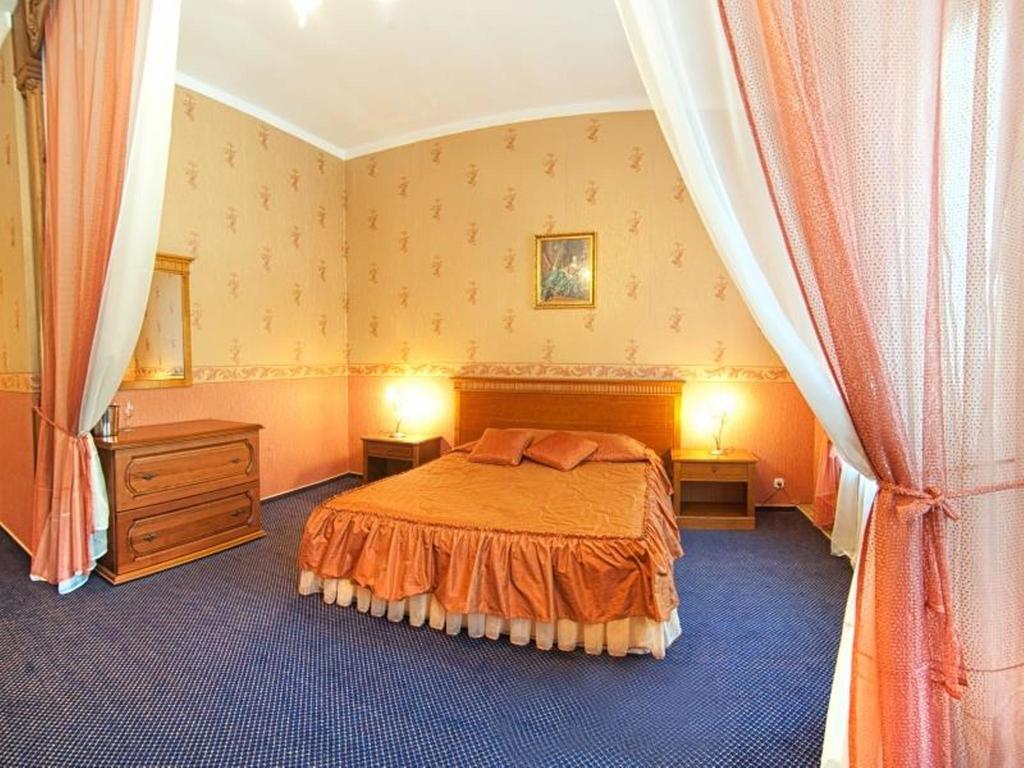 Postoyaly Dvor Rus