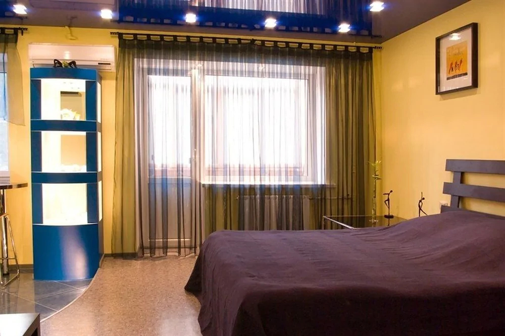 Apartment Megapolis On Koltsovskaya 30A
