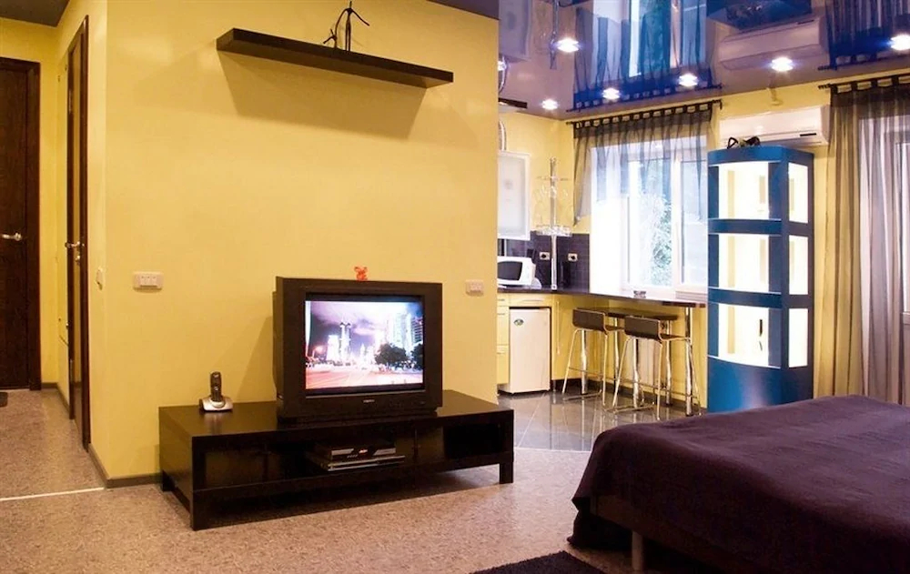 Apartment Megapolis On Koltsovskaya 30A