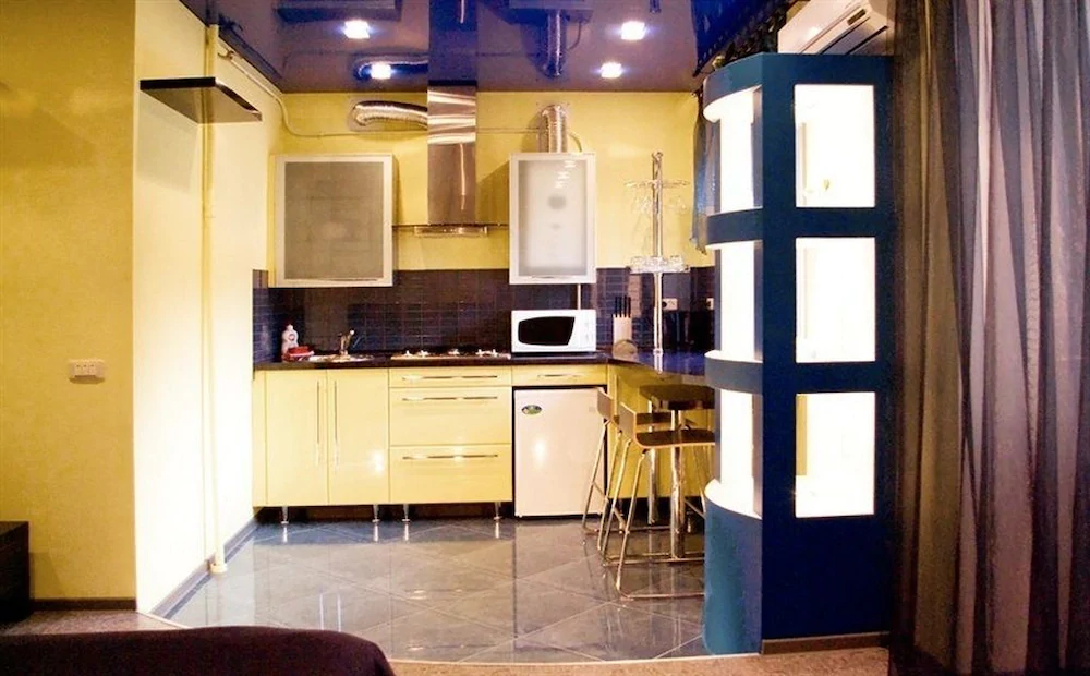 Apartment Megapolis On Koltsovskaya 30A