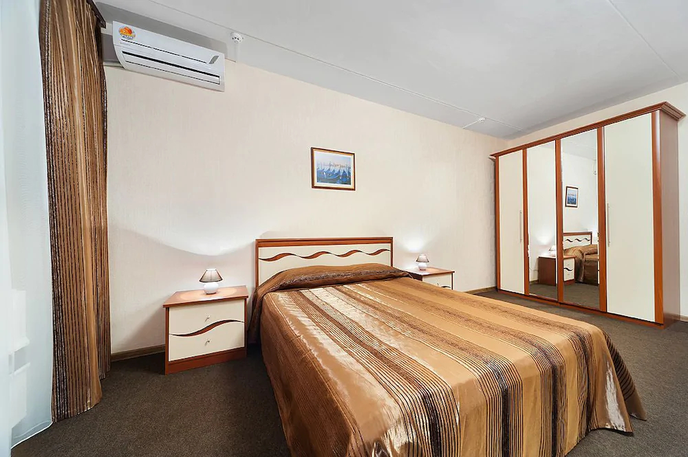 Hotel Italia