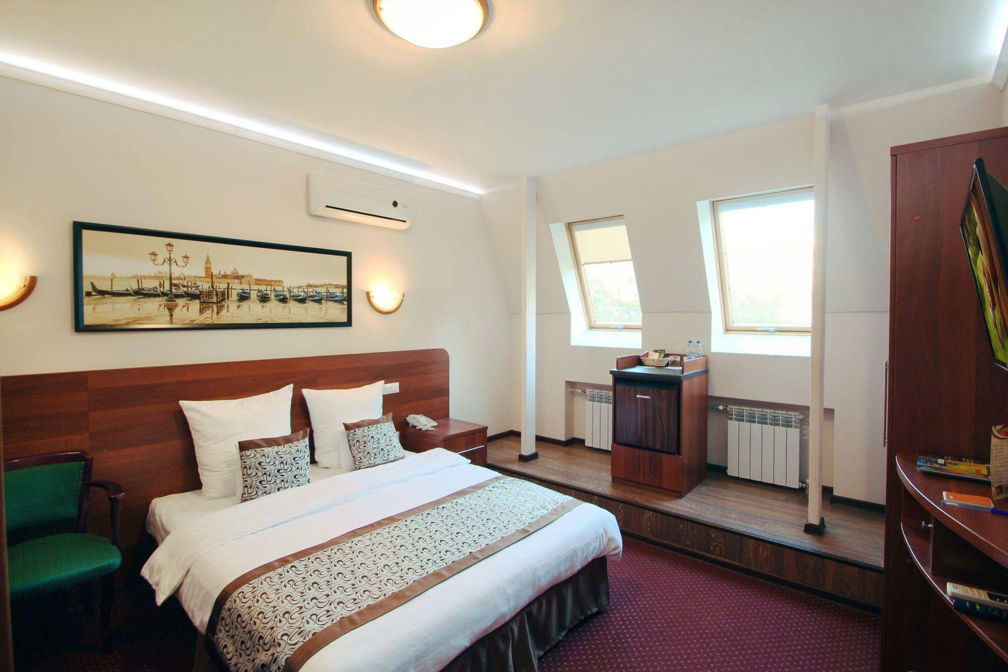 Otel NeChaev