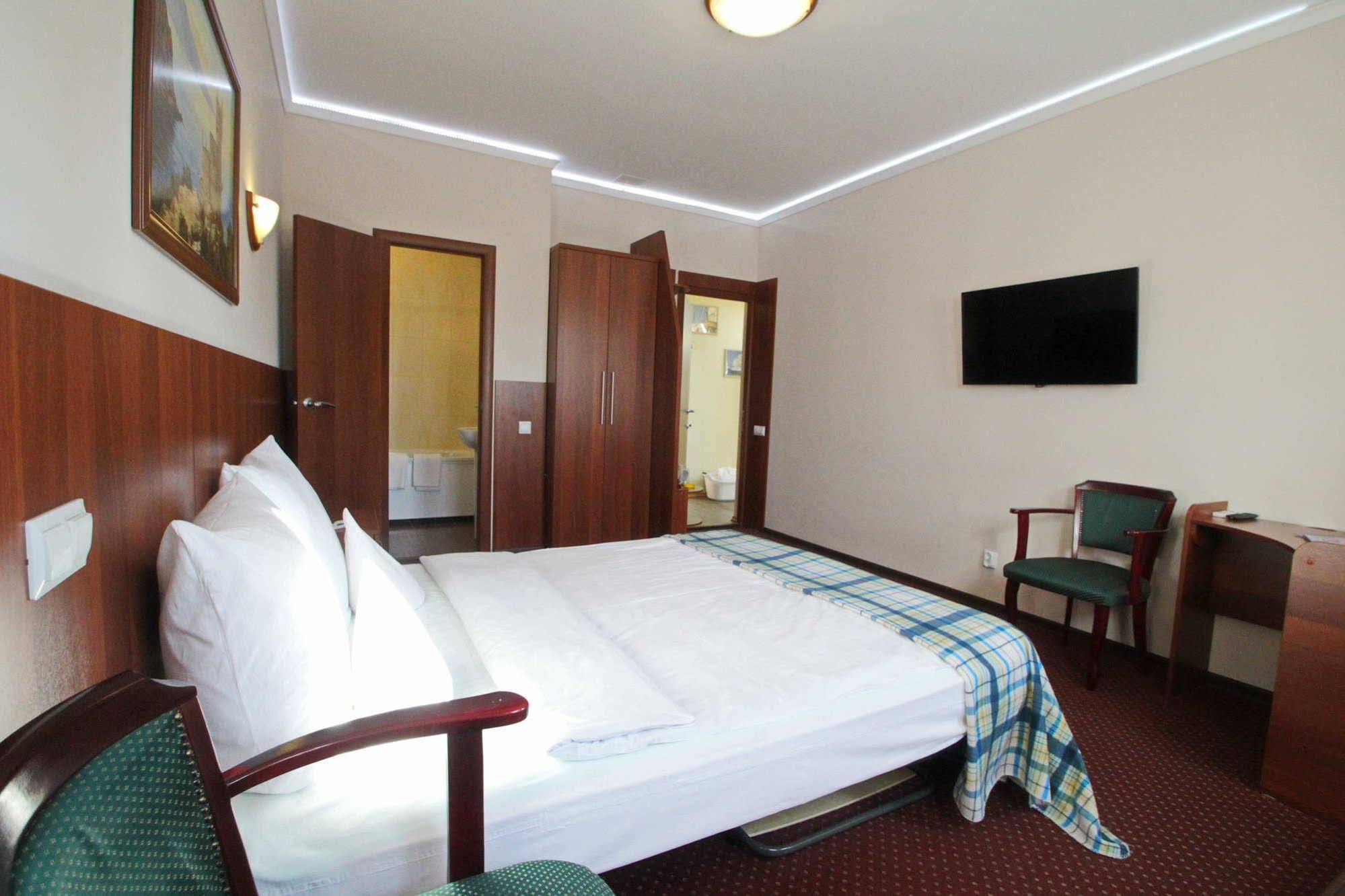 Otel NeChaev