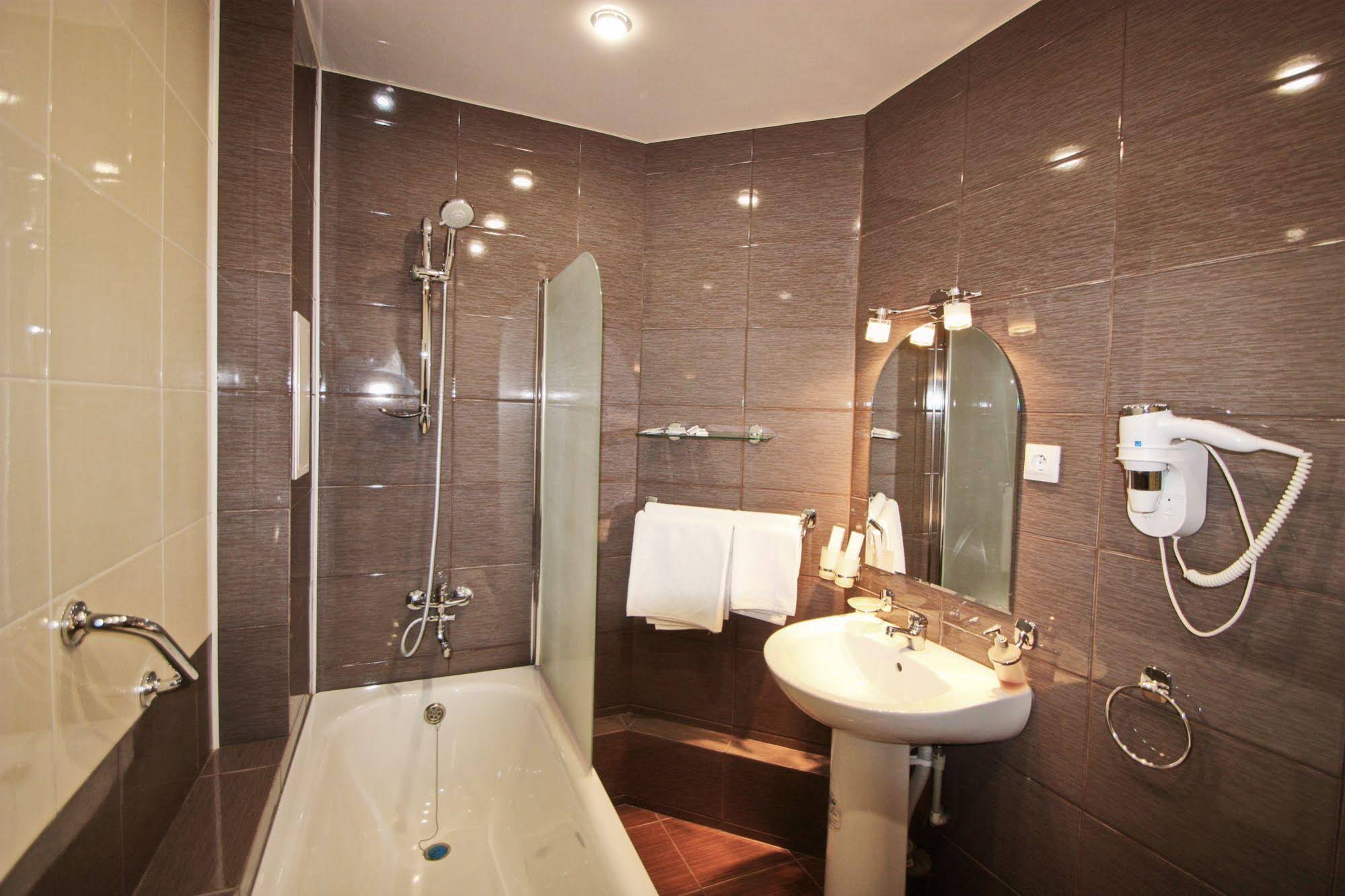 Otel NeChaev