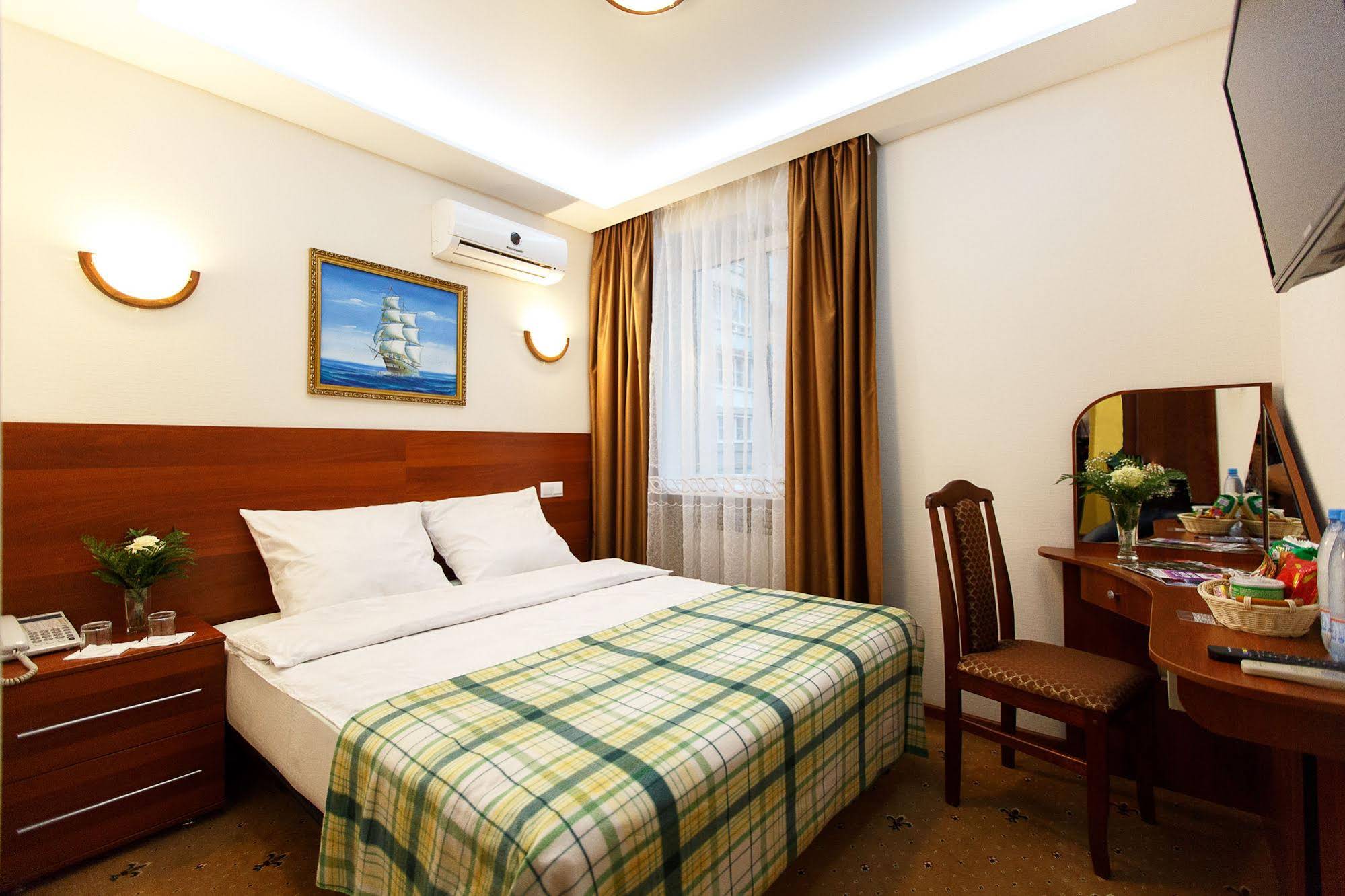 Otel NeChaev